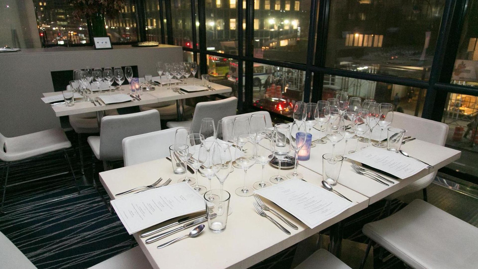 Hyatt Grand Hotel 4*