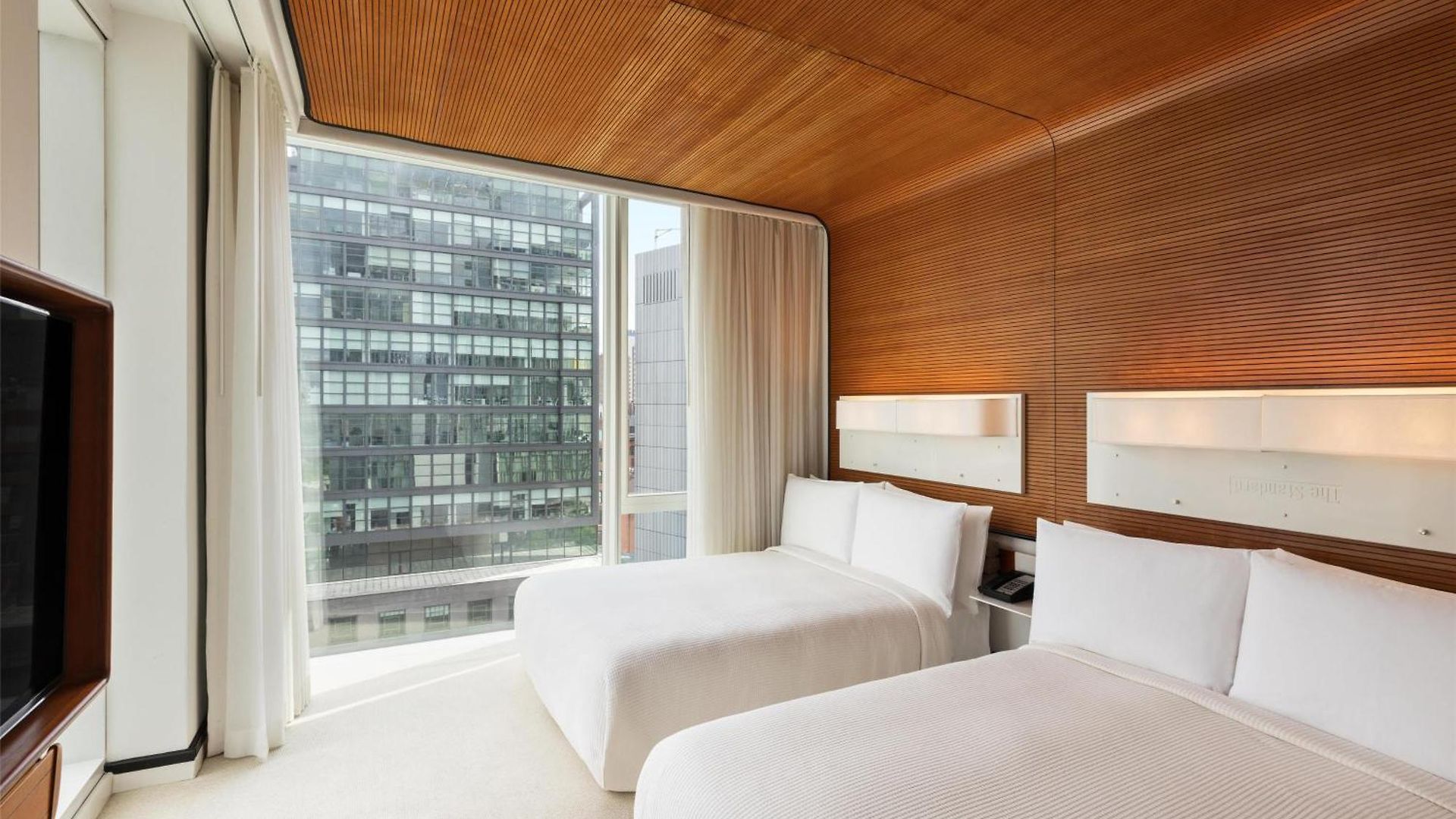 The Standard, High Line 4*