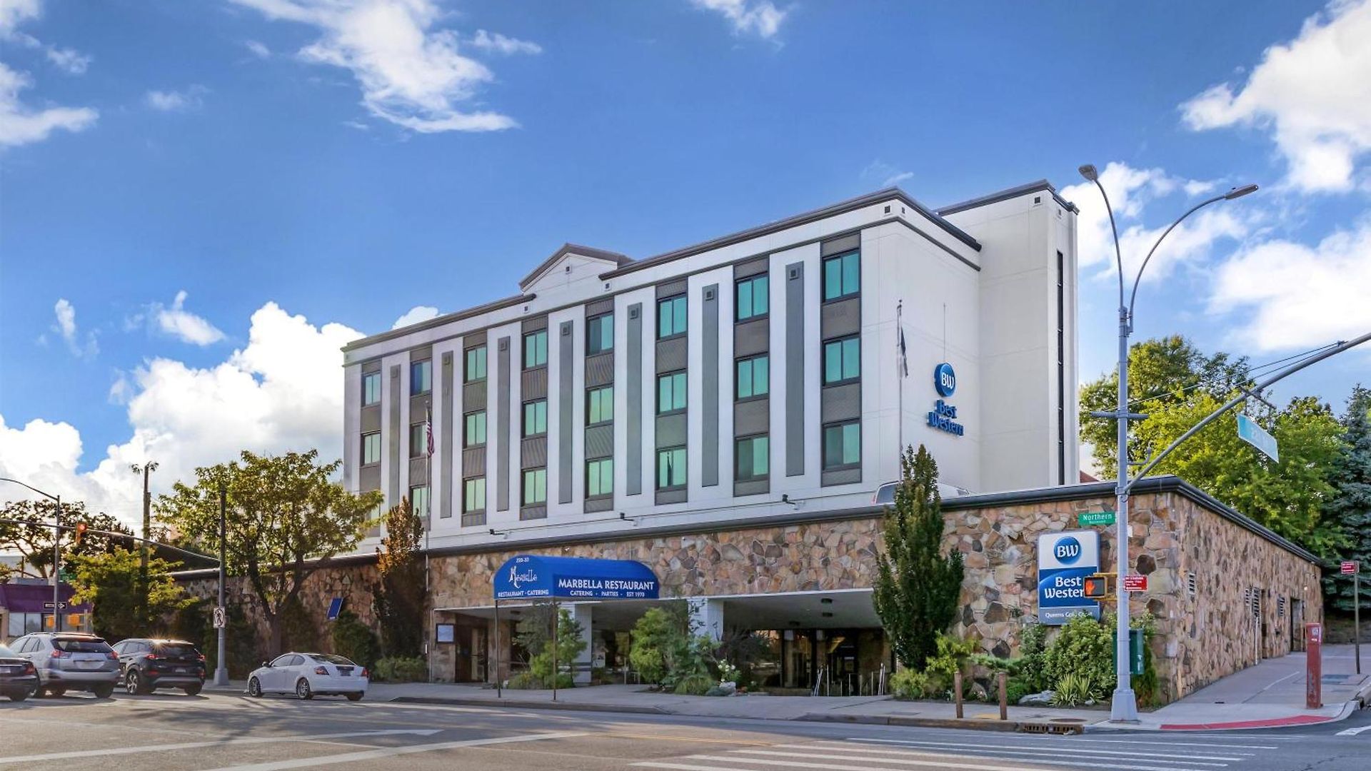 Western Queens Gold Coast 3*
