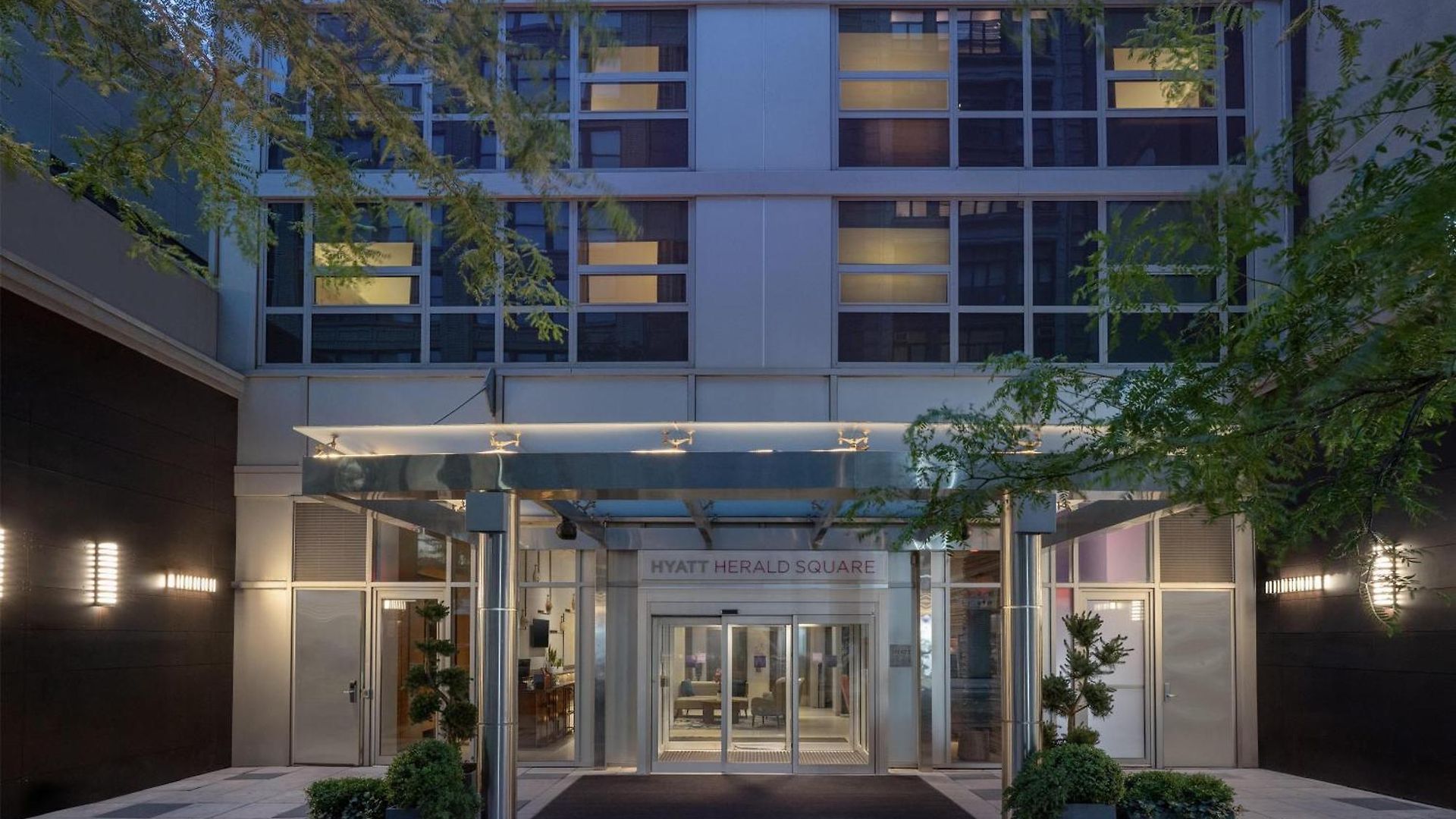 Hyatt Herald Square Hotel 4*