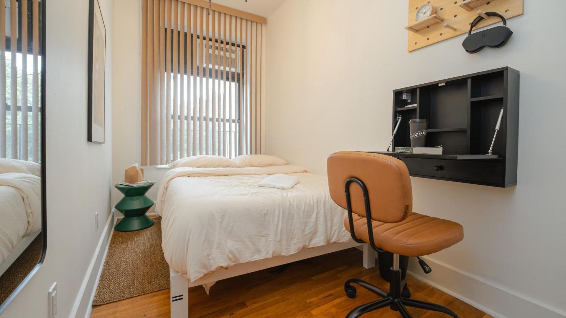 Hostel Lamartine Chelsea *