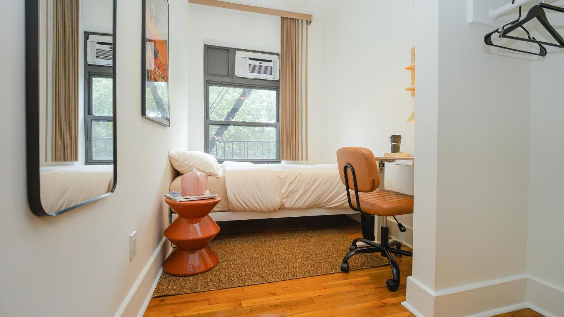 Lamartine Chelsea Hostel *