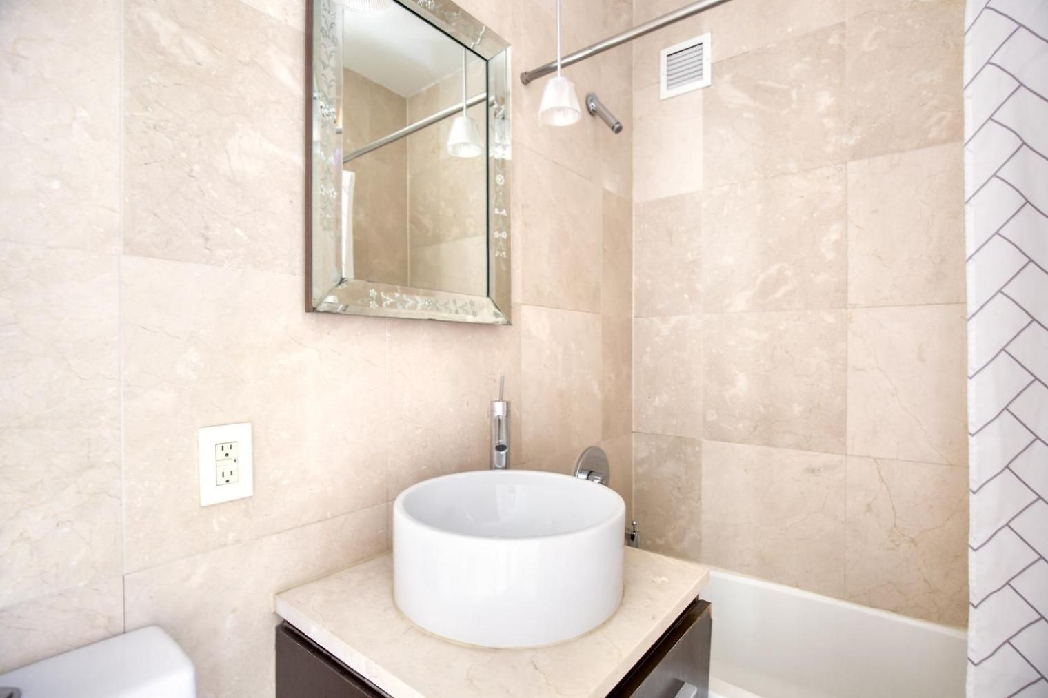 Apartment St 1br W Luxury Gym Doorman Nyc-119