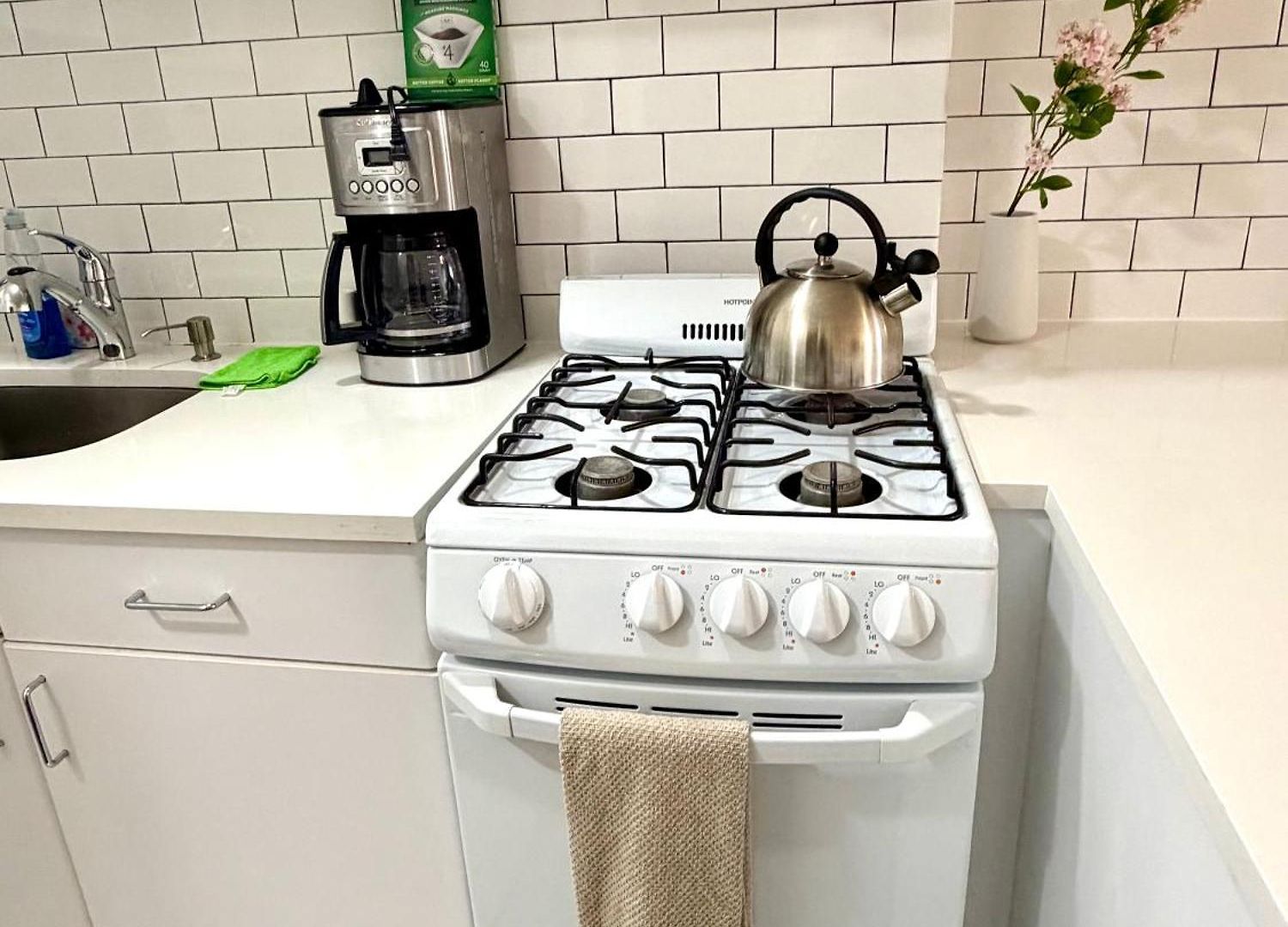 Cozy Cute In Midtown East Manhattan Elevator Laundry Steps To Subway * New York