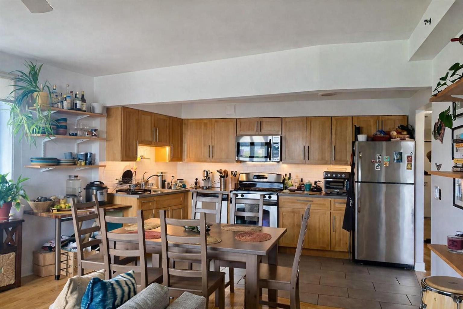 Bright & Stylish Bronx Retreat Near Manhattan Apartment *
