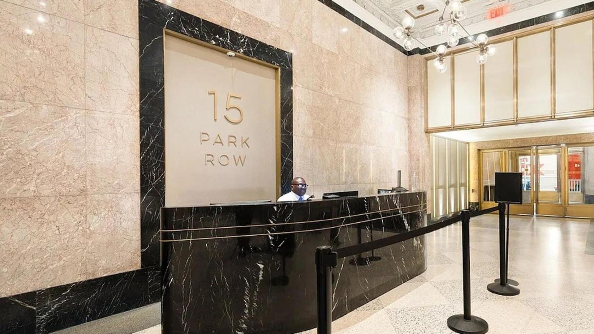 Apartment 15 Park Row New York