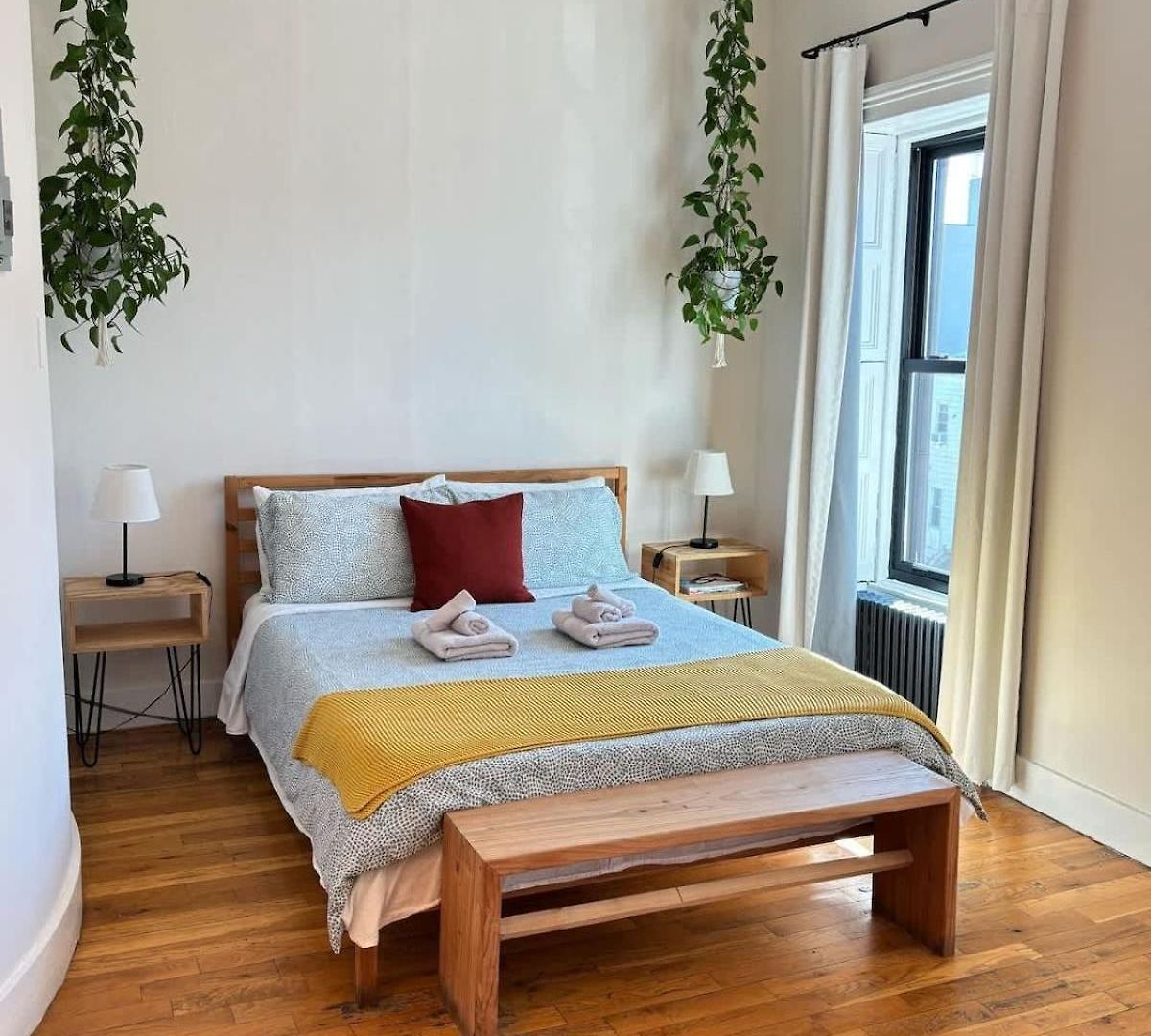 Brooklyn Sun Kissed Apartment *