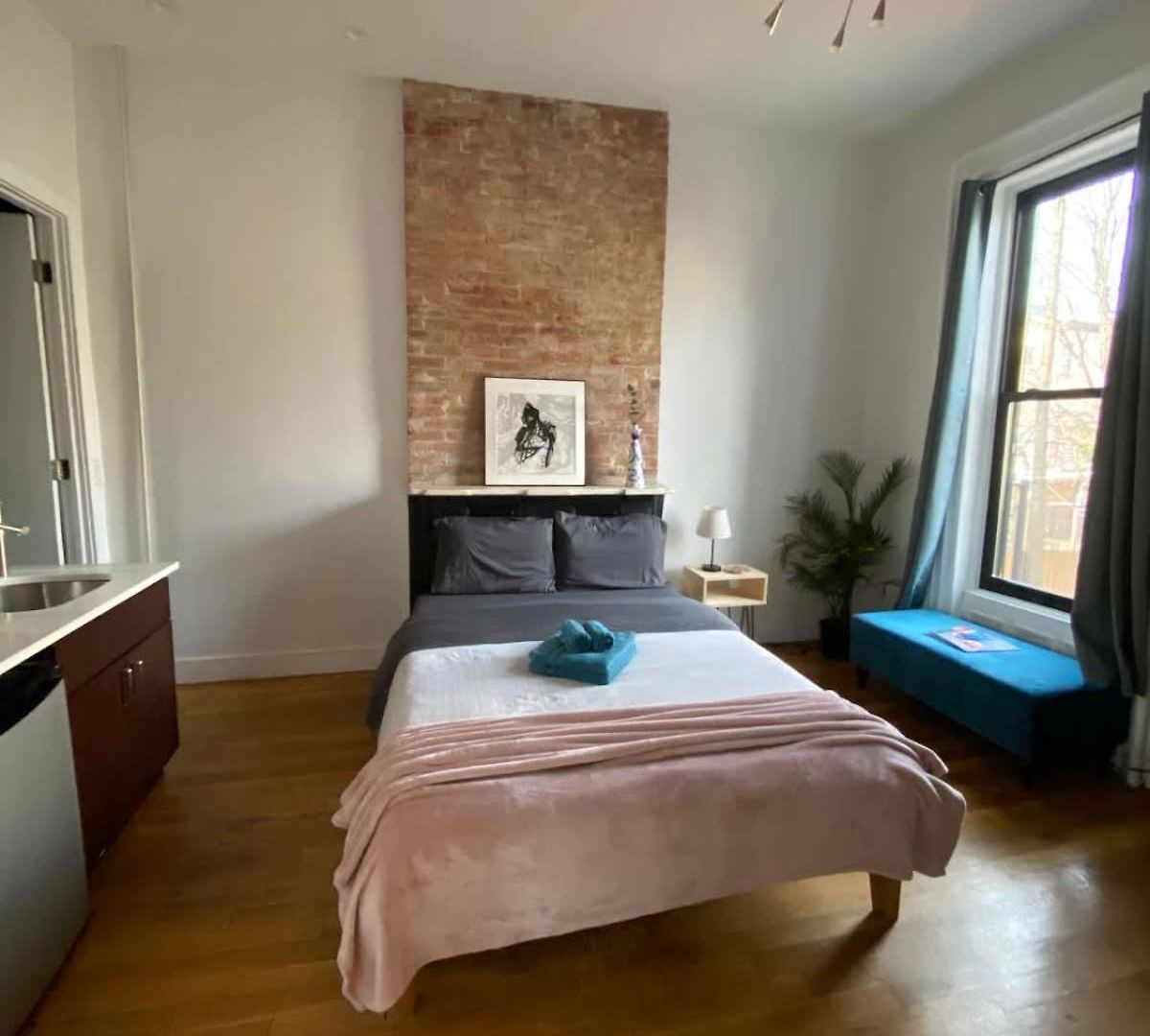 Brooklyn Matchbox Apartment New York
