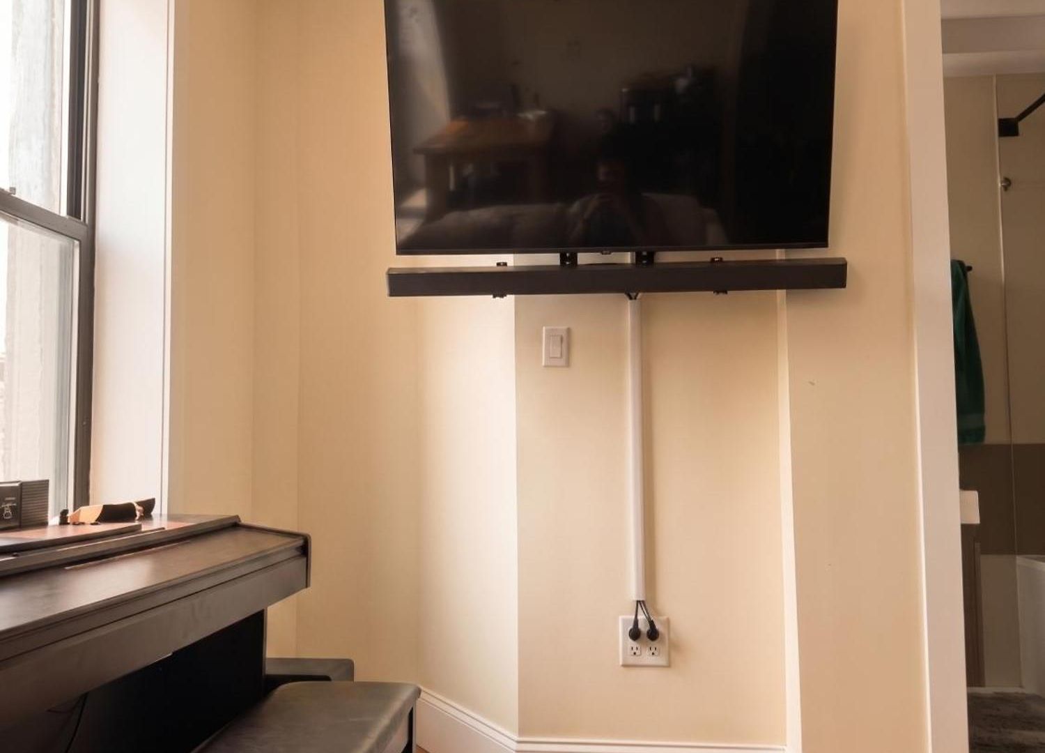 Trendy Williamsburg Oasis - Ac, Fast Wi-fi & Dishwasher *