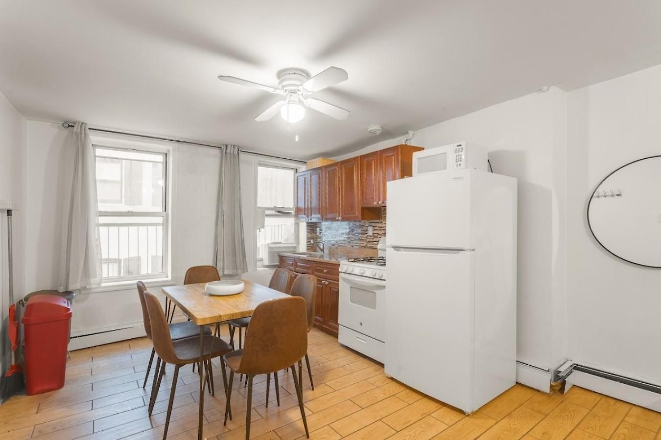Entire In Manhattan Apartment