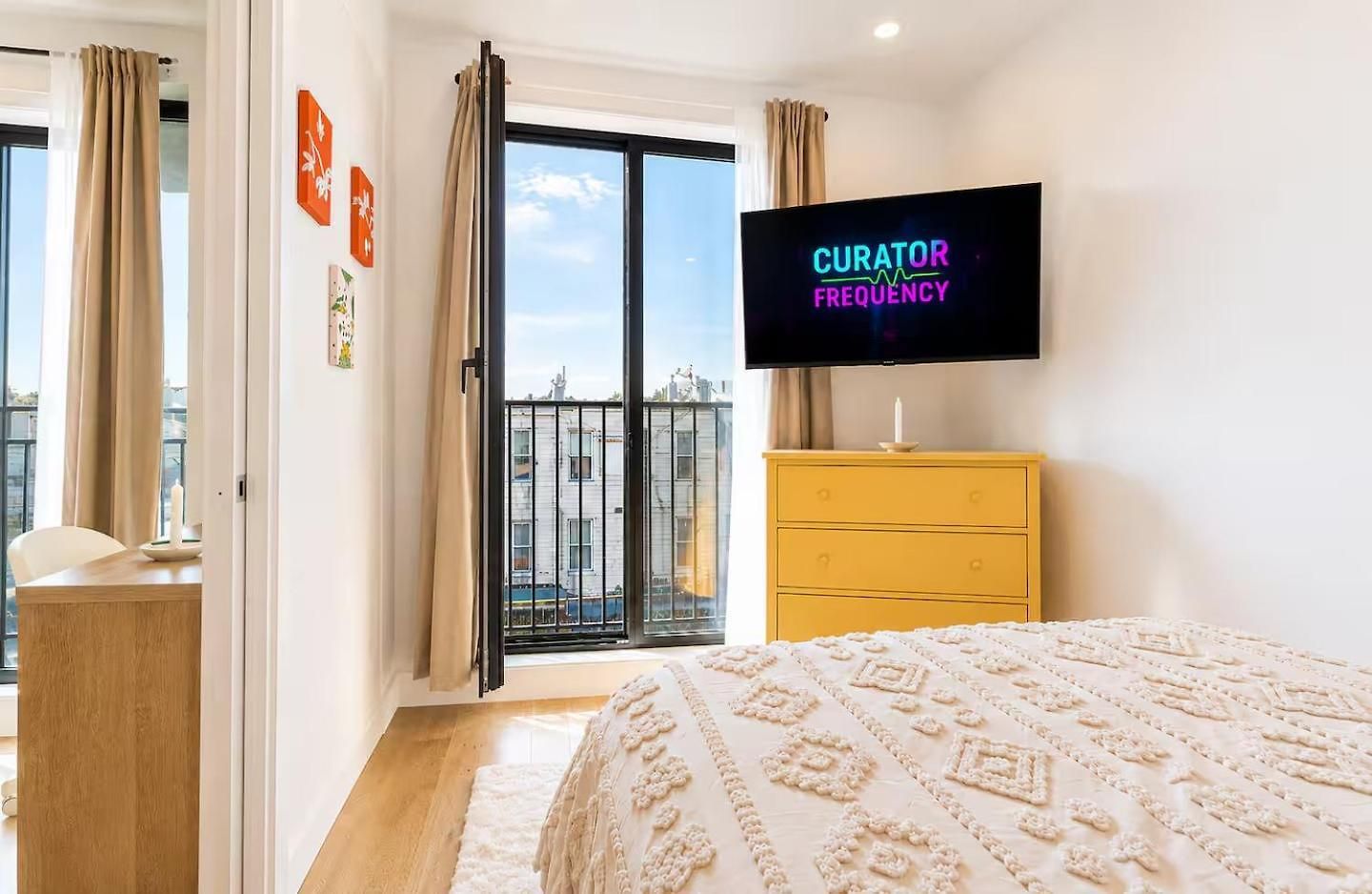 Cozy With Balcony&washer Close To Train