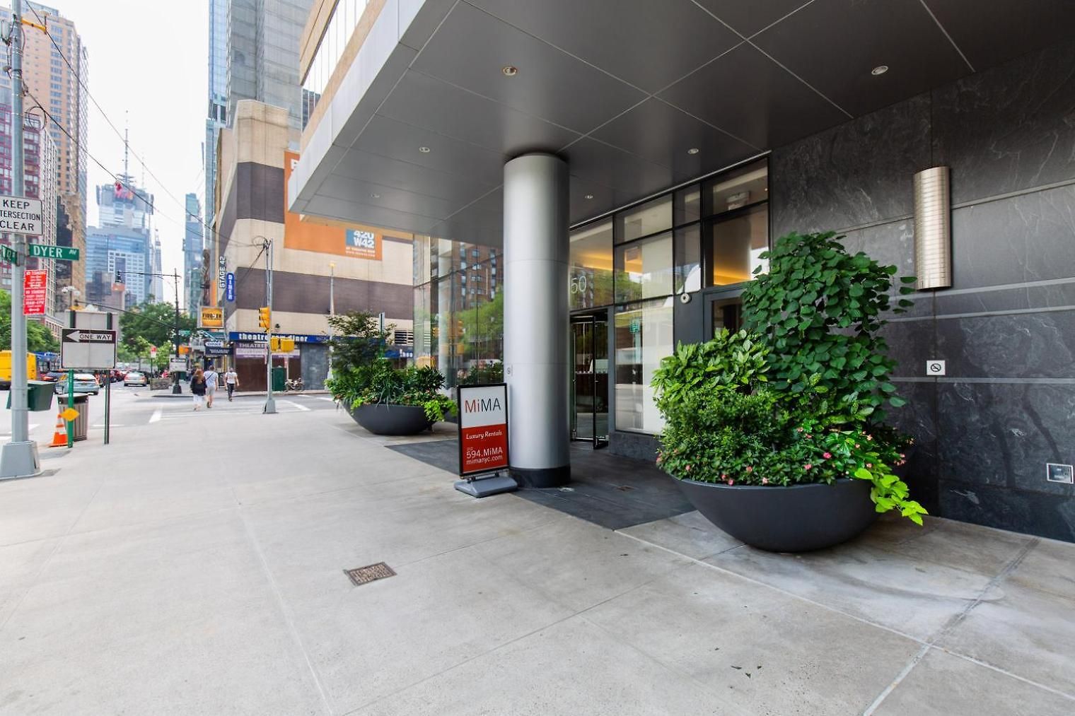 Blueground Midtown West Pool Gym Nr Times Sq Nyc-1694 *