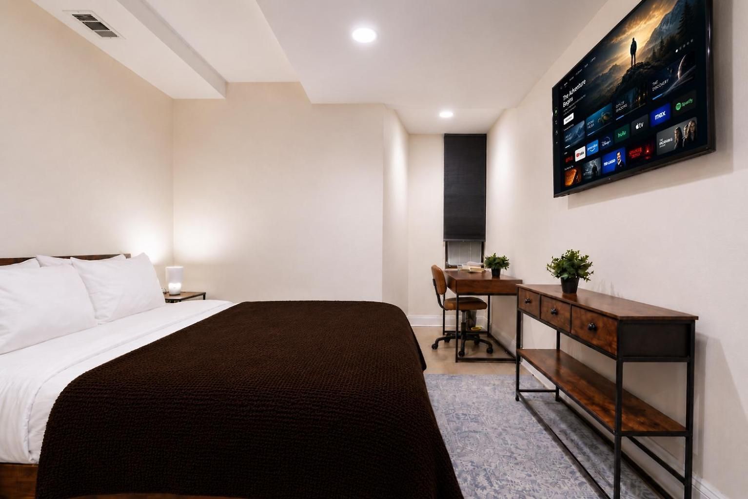 3 Bedroom Cozy In Manhattan Valley