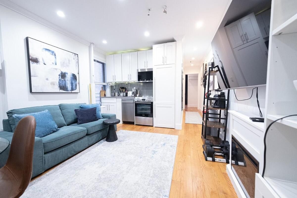 2br Near Mount Sinai & Metropolitan Hospitals Apartment *