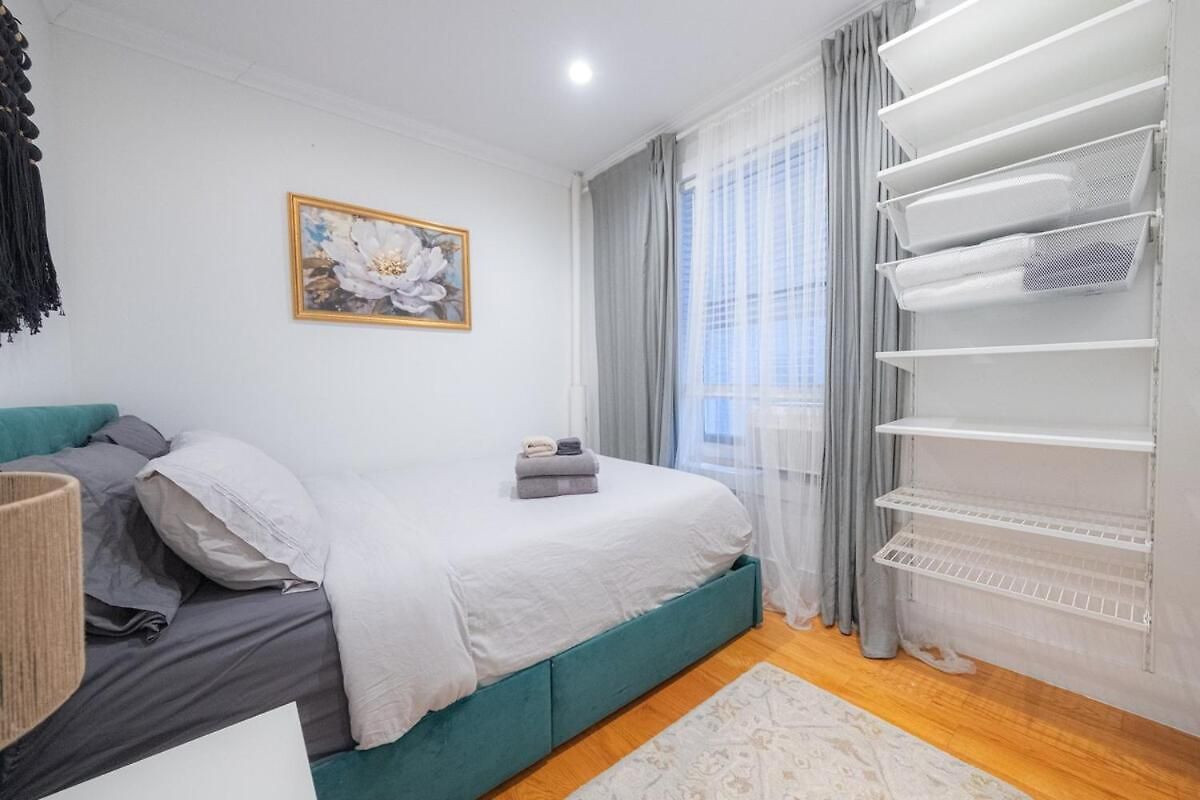 2br Near Mount Sinai & Metropolitan Hospitals New York