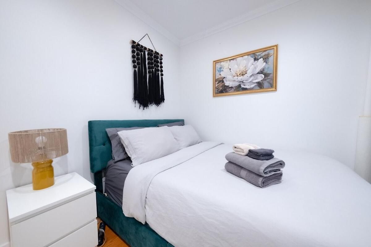 2br Near Mount Sinai & Metropolitan Hospitals Apartment New York