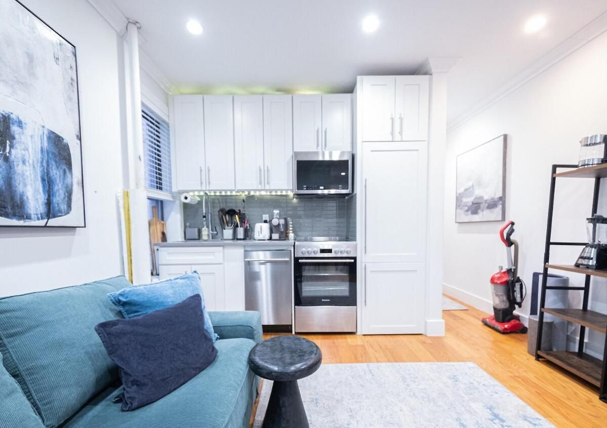 2br Near Mount Sinai & Metropolitan Hospitals New York
