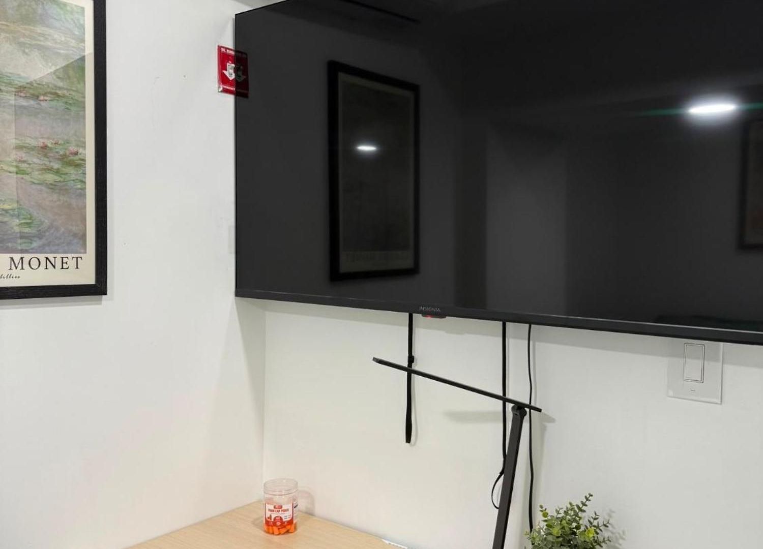 The Broadway Escape - Private In Times Square Guest house New York
