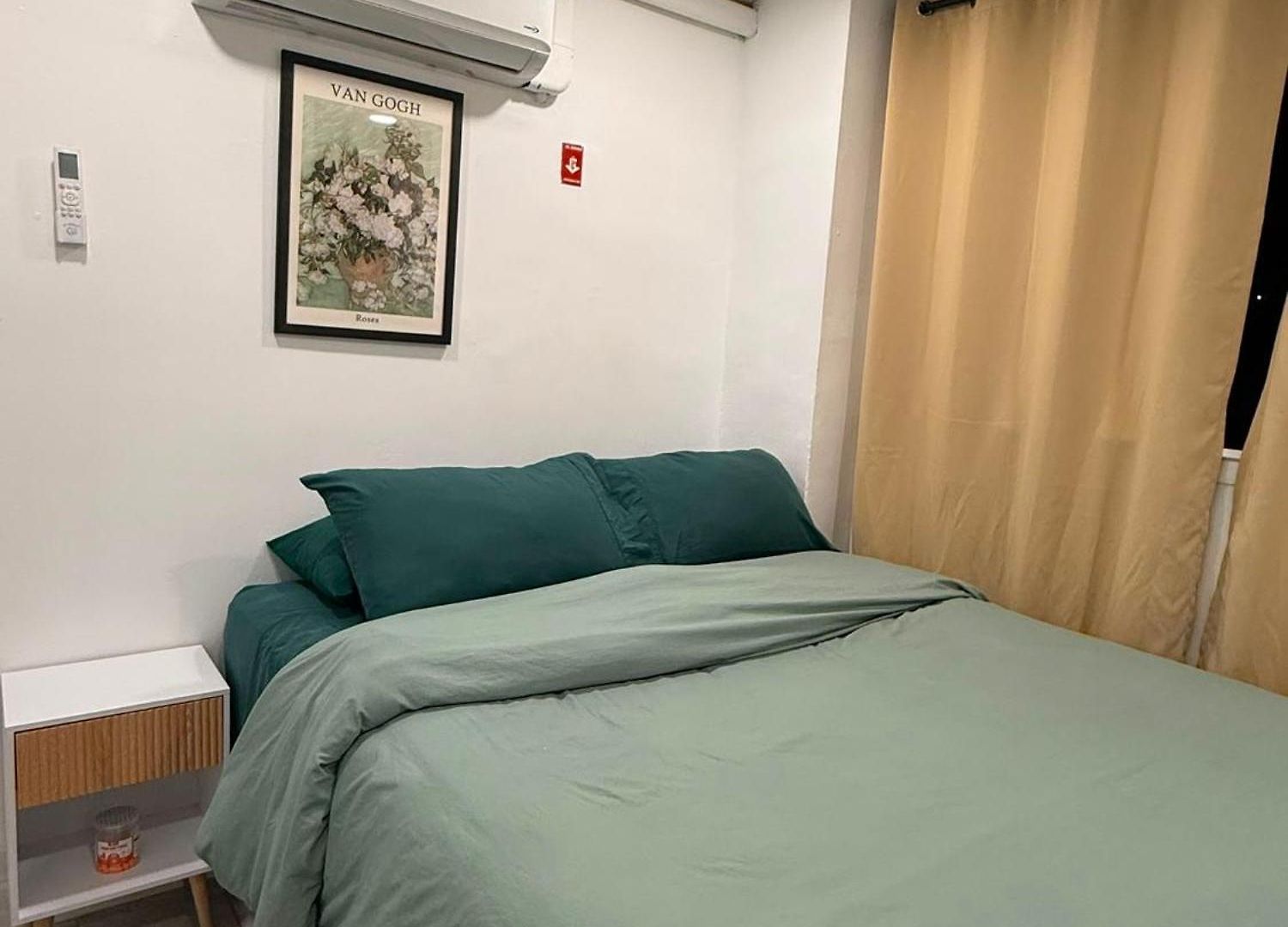 The Broadway Escape - Private In Times Square Guest house New York