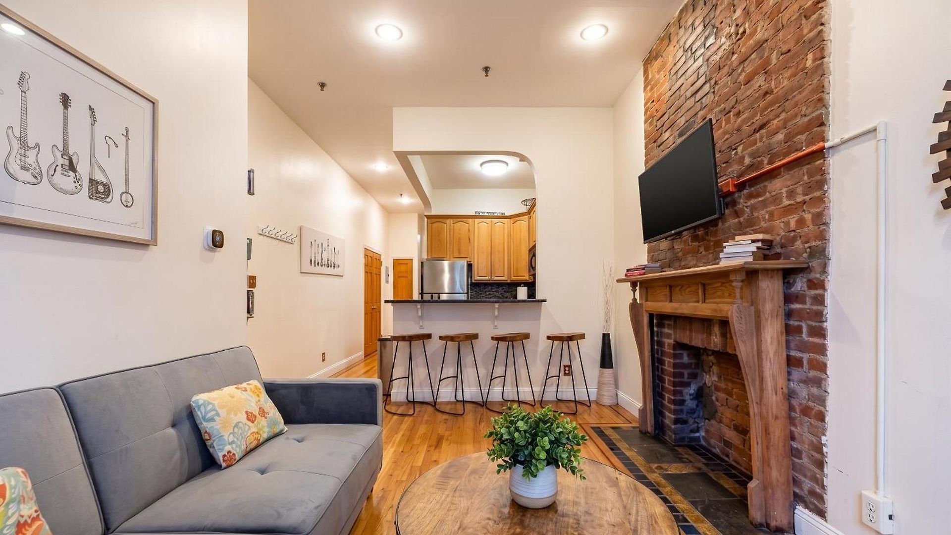 Spacious 1-bedroom Retreat In Harlem *
