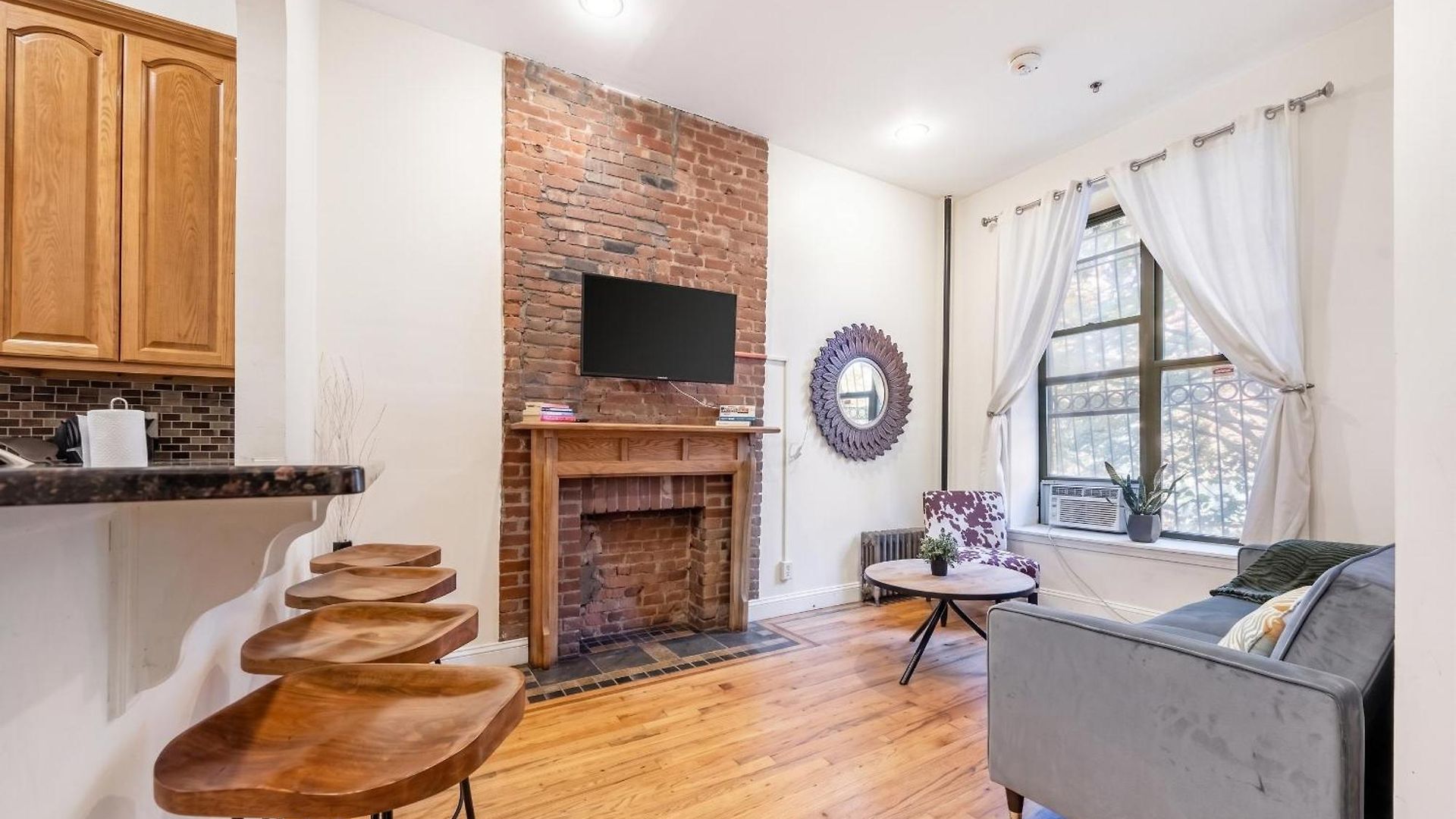Spacious 1-bedroom Retreat In Harlem * New York