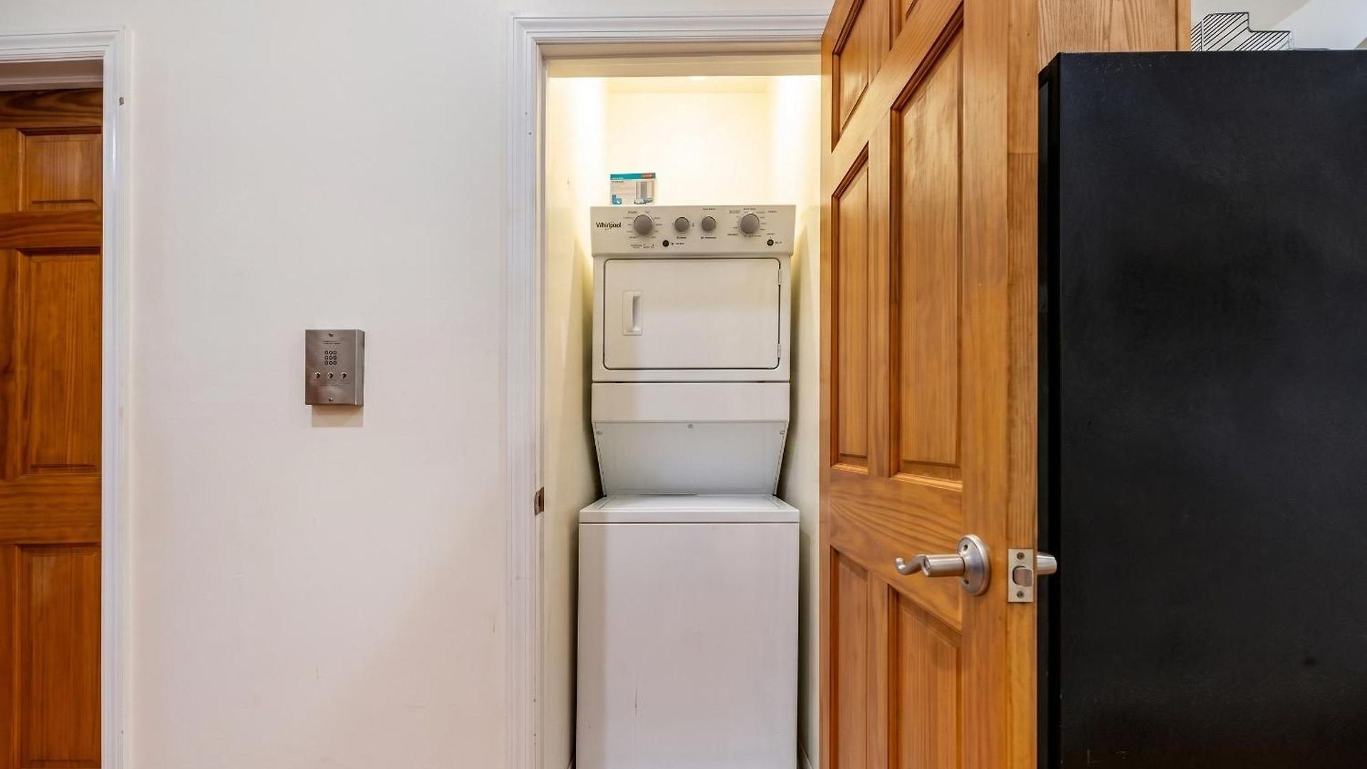 Spacious 1-bedroom Retreat In Harlem Apartment