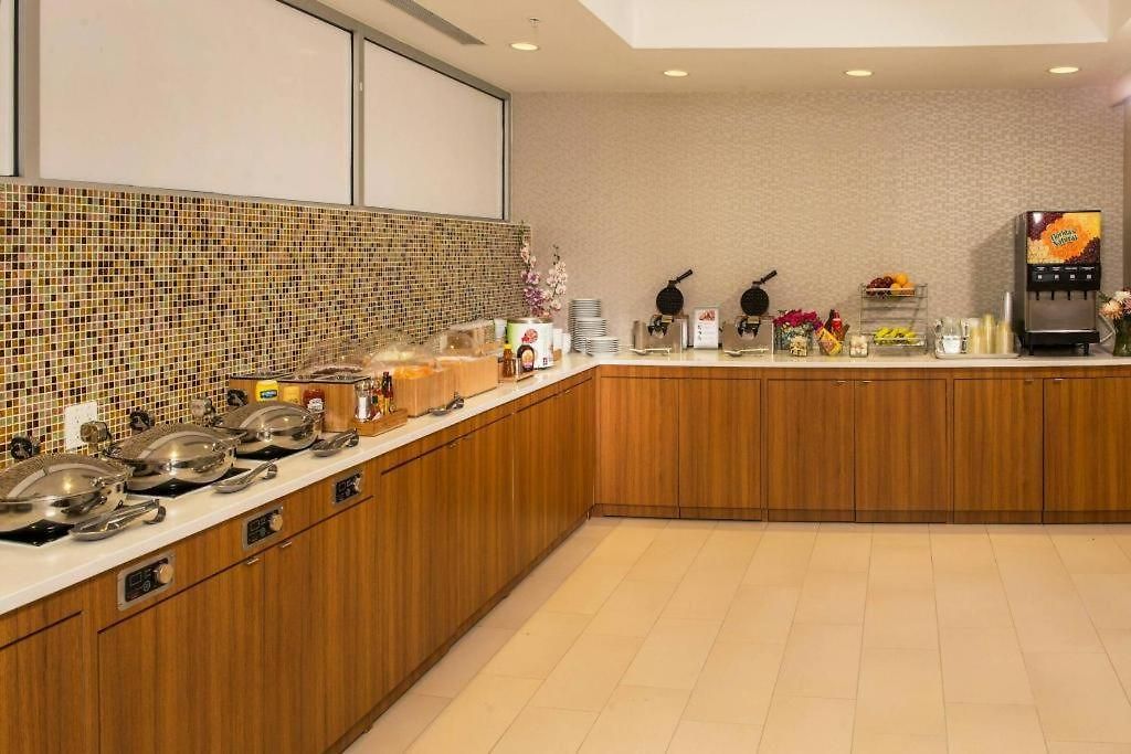 Springhill By Marriott Laguardia Airport Hotel 3*