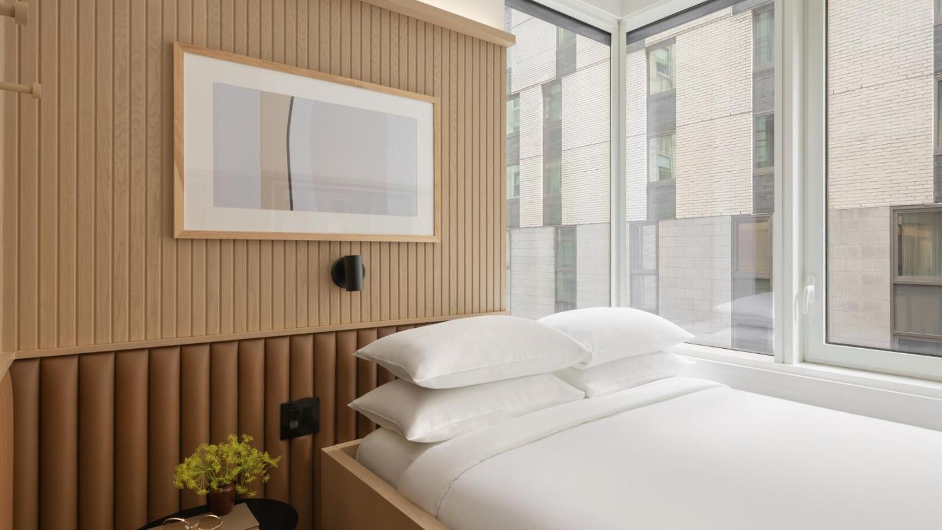 Little Something Nyc Hotel 4*