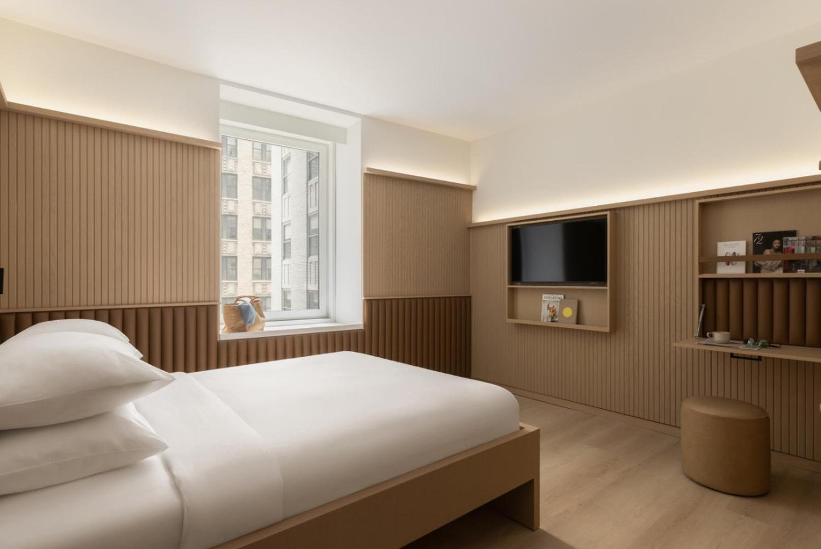 Little Something Nyc Hotel 4*