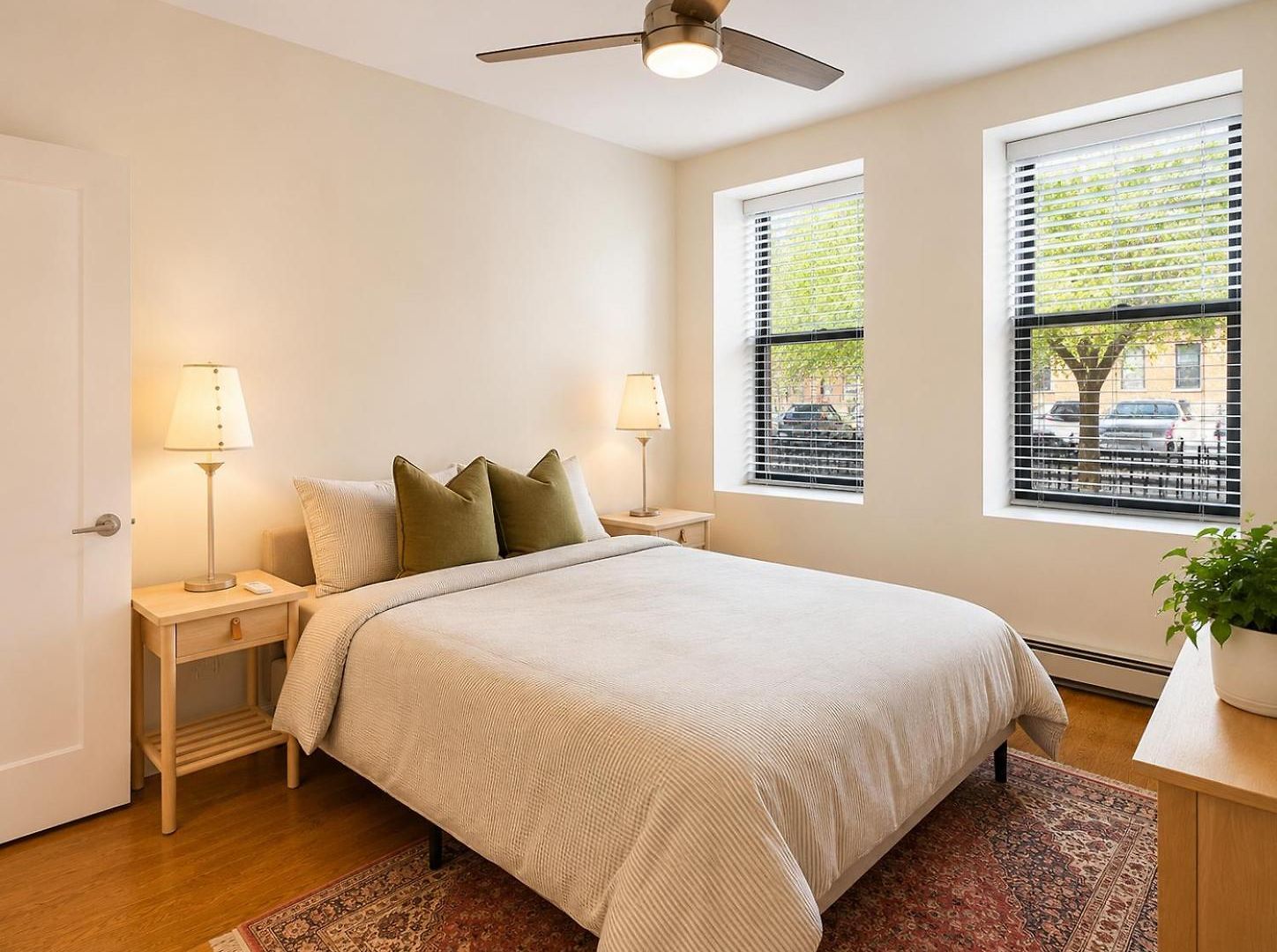 Stylish Harlem Duplex With Private Patio Near Park *