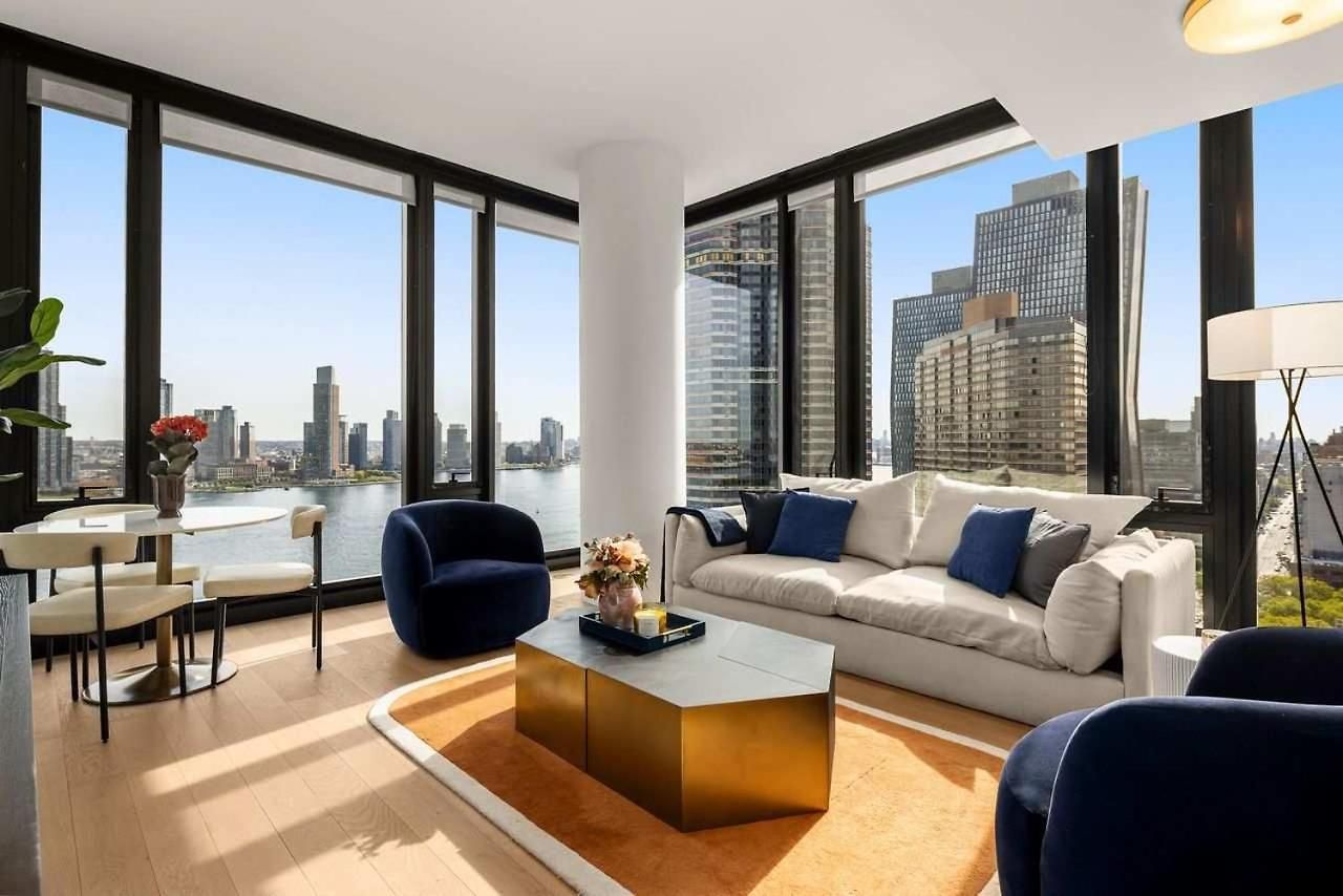 Embassy I 21st Floor 2br With Doorman Gym Pool *