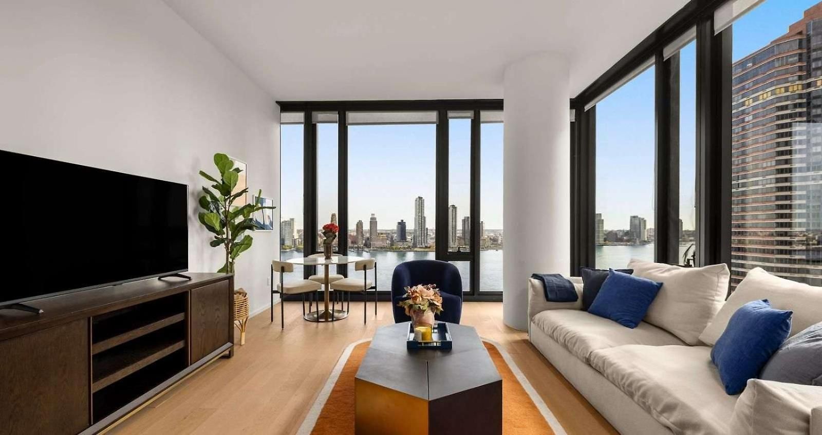 Embassy I 21st Floor 2br With Doorman Gym Pool