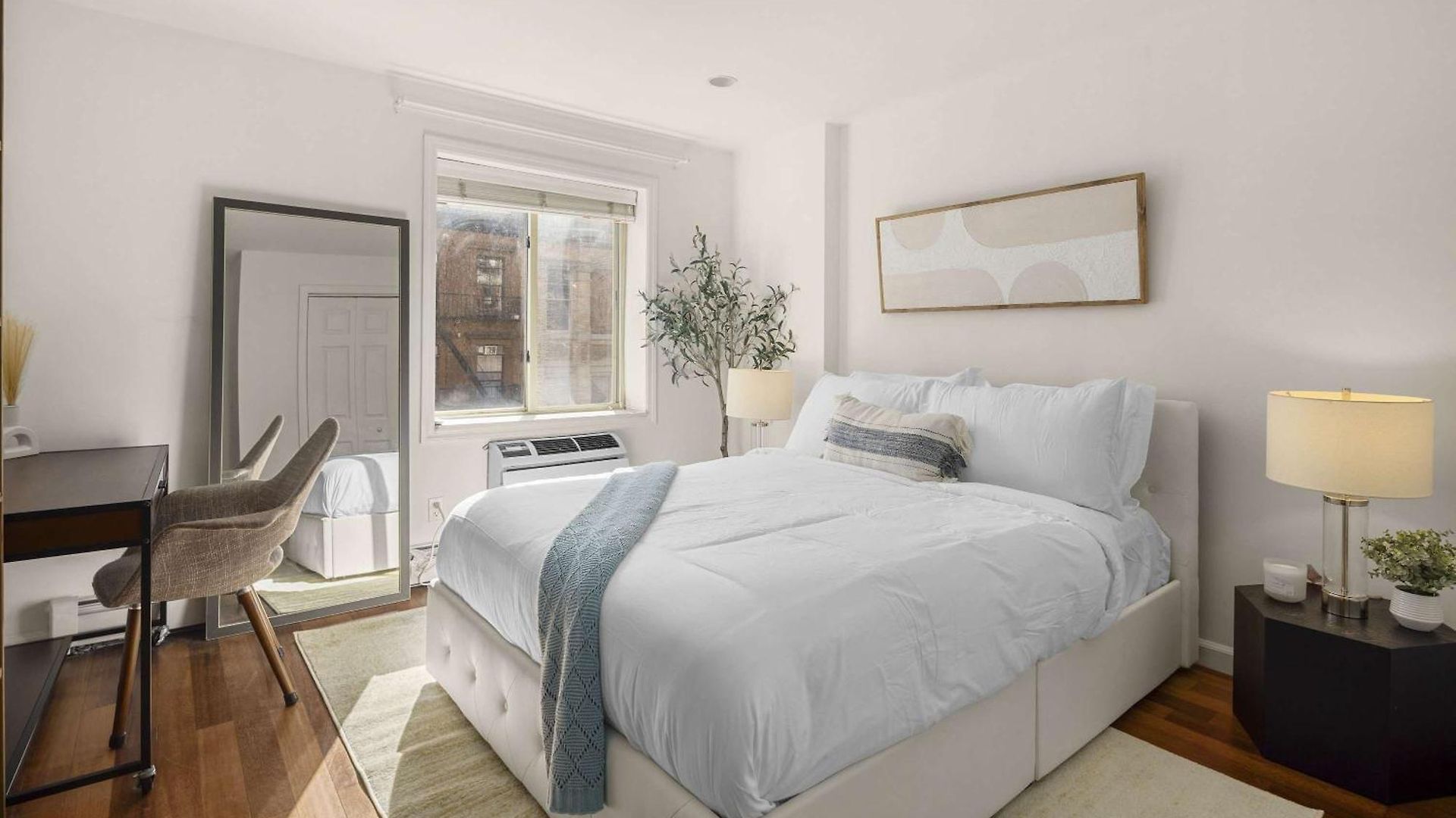 Cooper Place 1br Loft With Balcony In Elevator Building Apartment New York