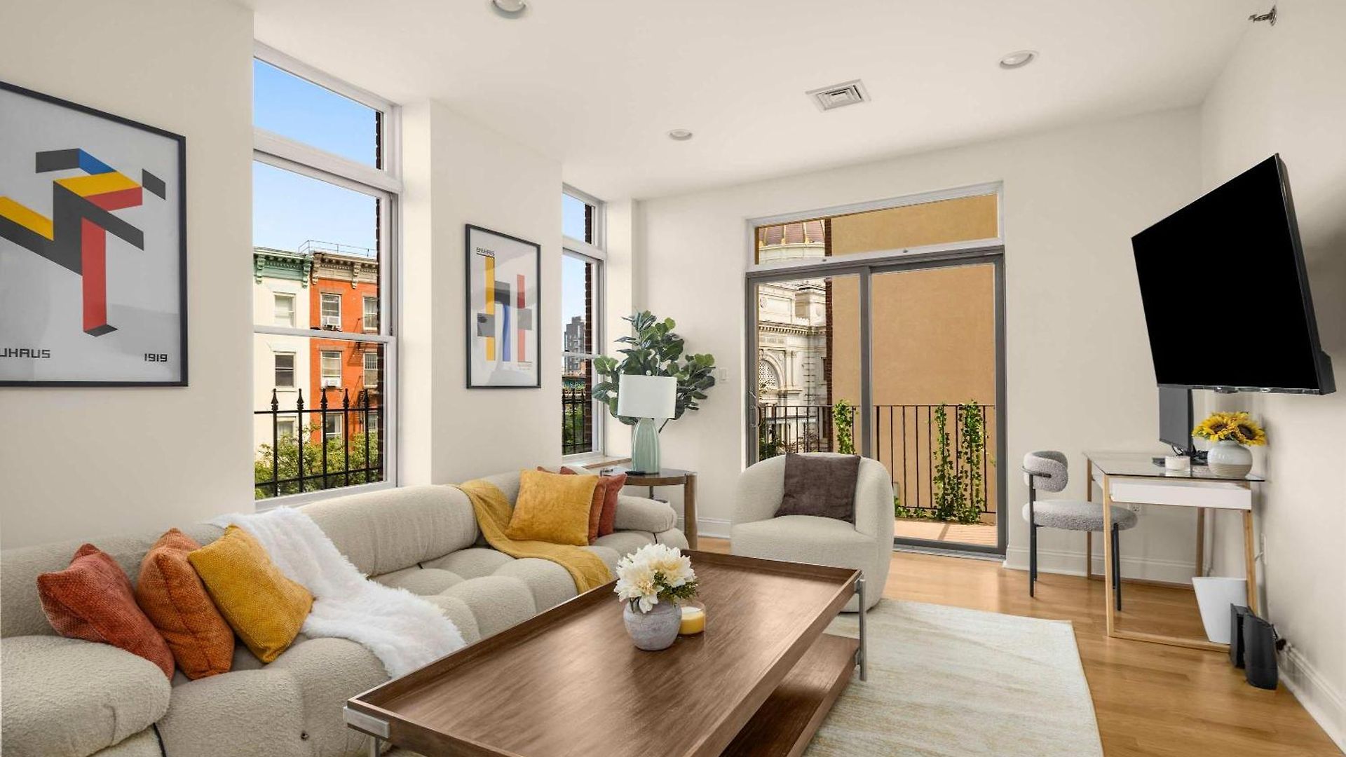 Broadway Terrace Sunlit 1br With Private Balcony Apartment New York
