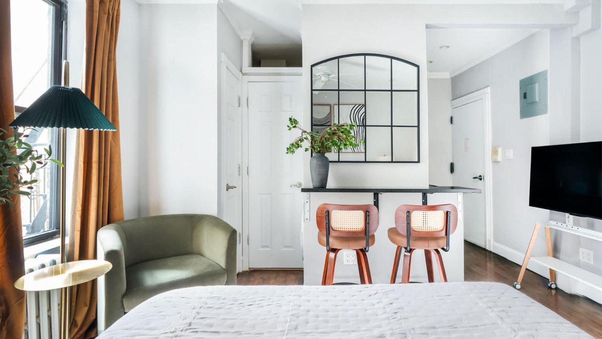 Apartment 234 Mott-9 Prime Soho Cozy New Wd In-unit *