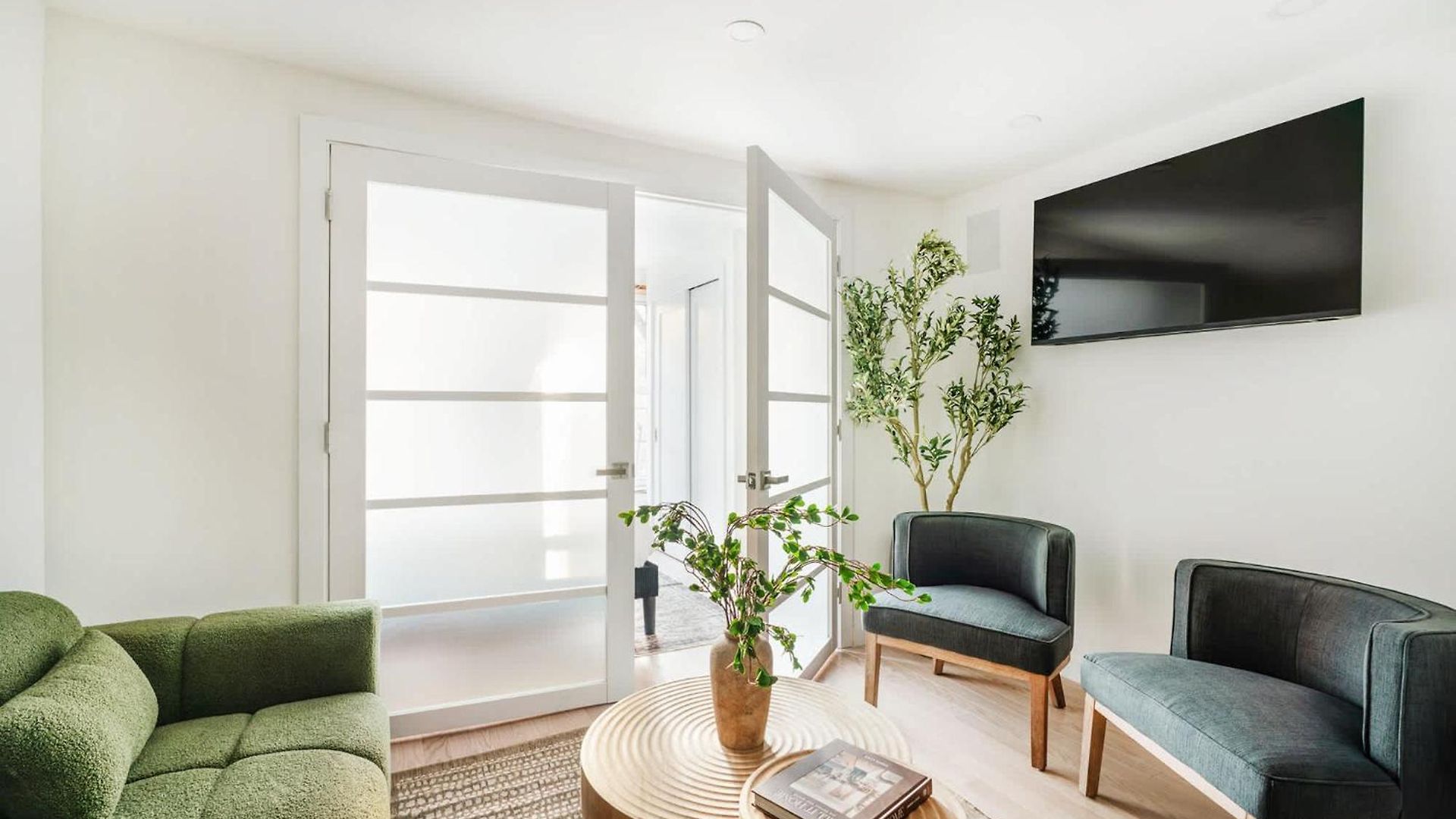 Apartment 22-4a Sleek Modern 1br Gramercy