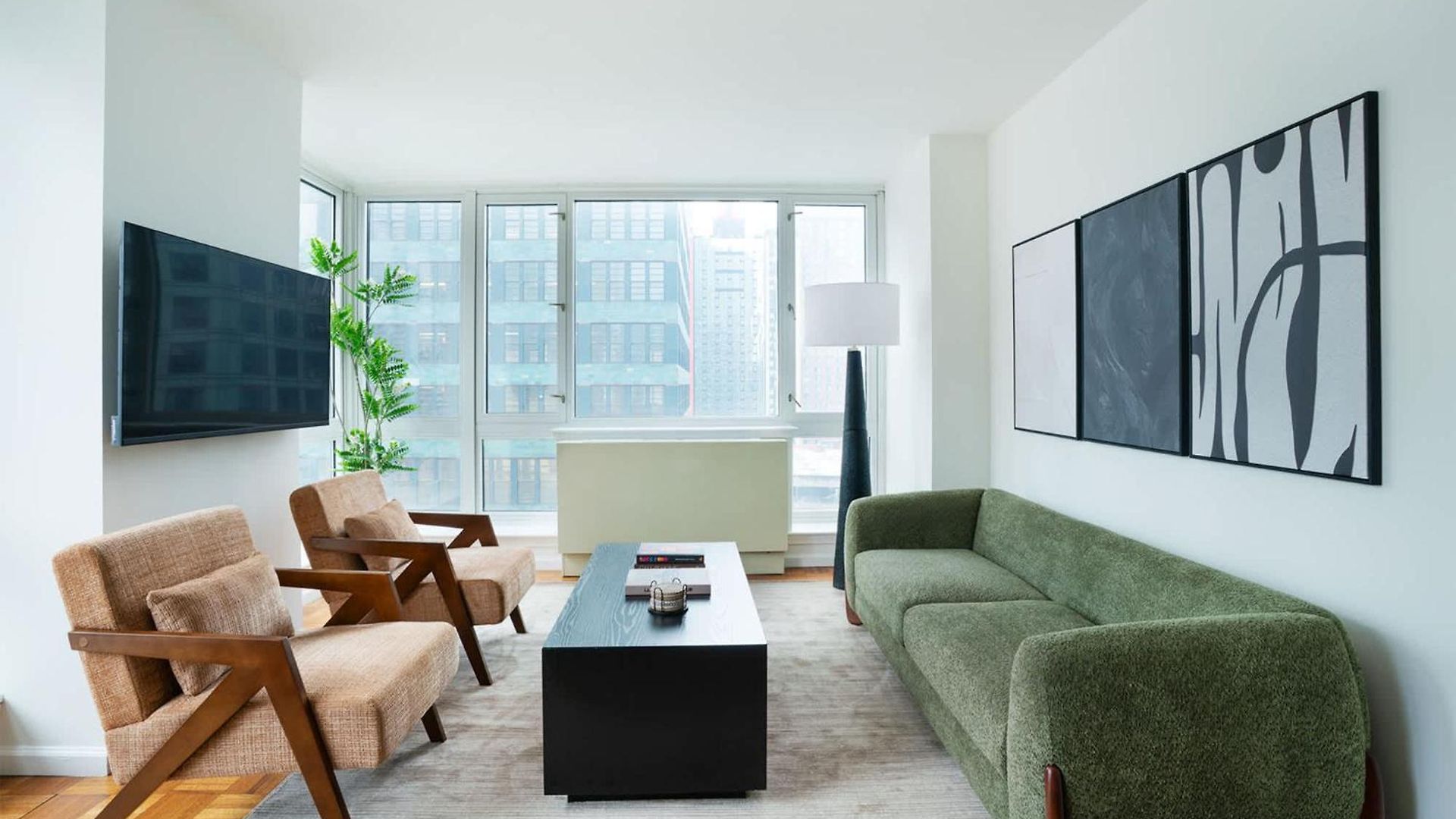 43-20a Newly Furnished 1br- Full Service Doorman Laundry Gym Business Center