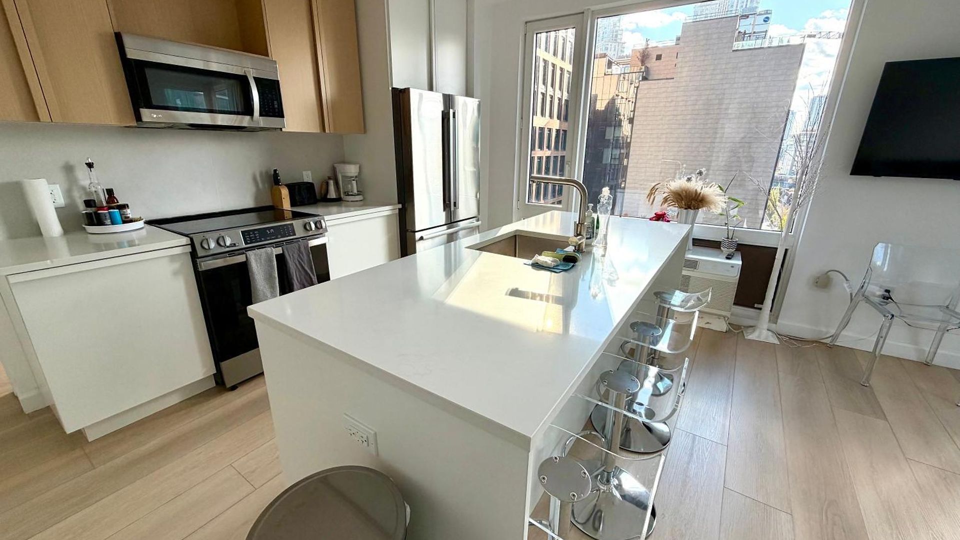 5 Mins To Midtown Luxury Corner 2br2ba With Fabulous View Apartment *