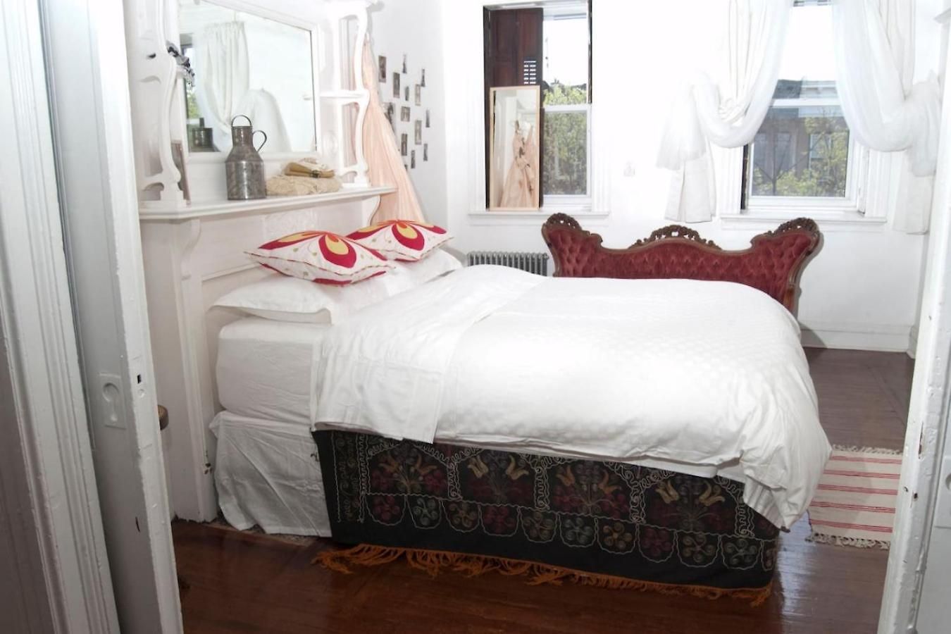 Aparthotel La Maison Des Sirenes 2, Bohemian, Eclectic New York
