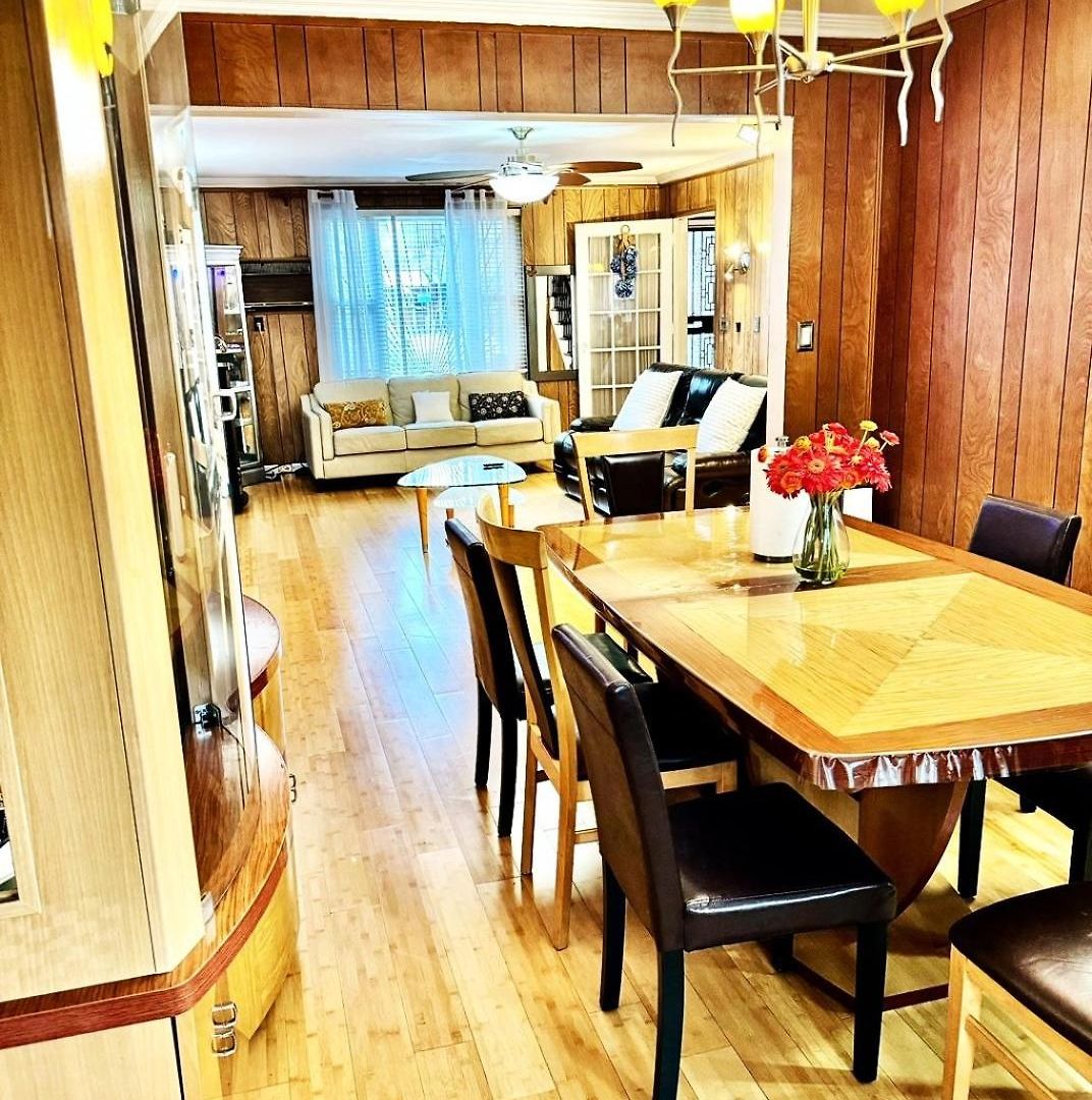 Lga 5 Mins, 3 Bedrooms Duplex Private House With Backyard ! Holiday home *