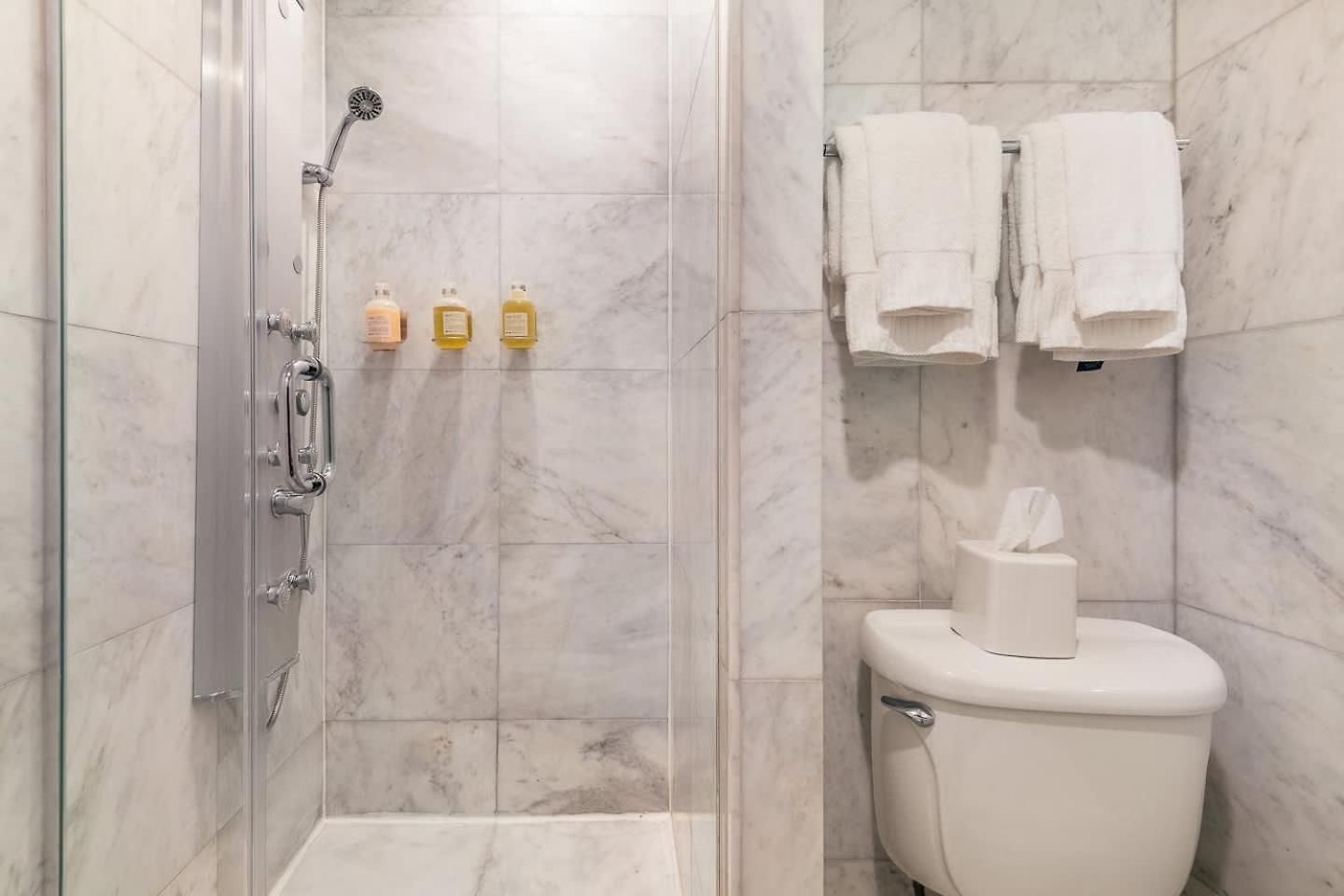 Two-bedroom By Madison Square Park New York