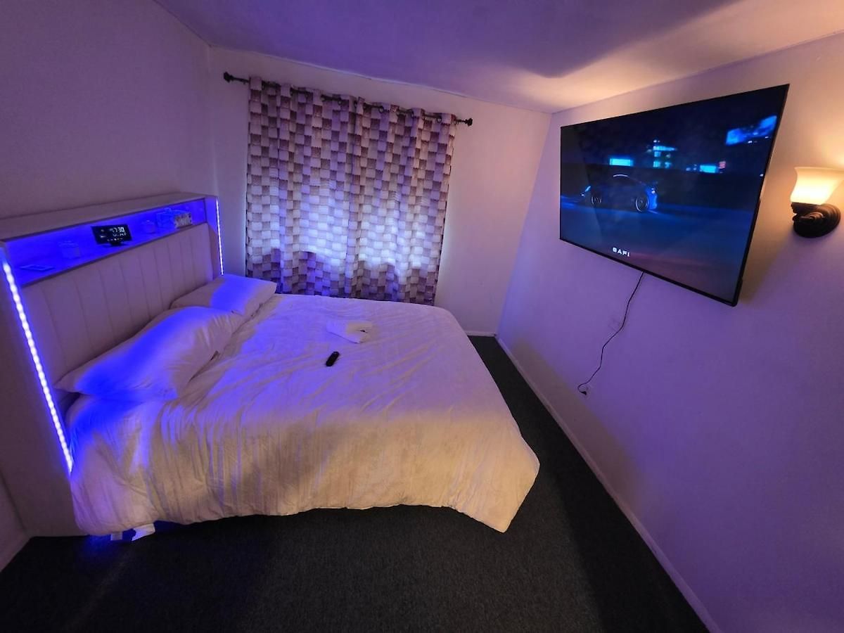 Homestay Kings Highway *