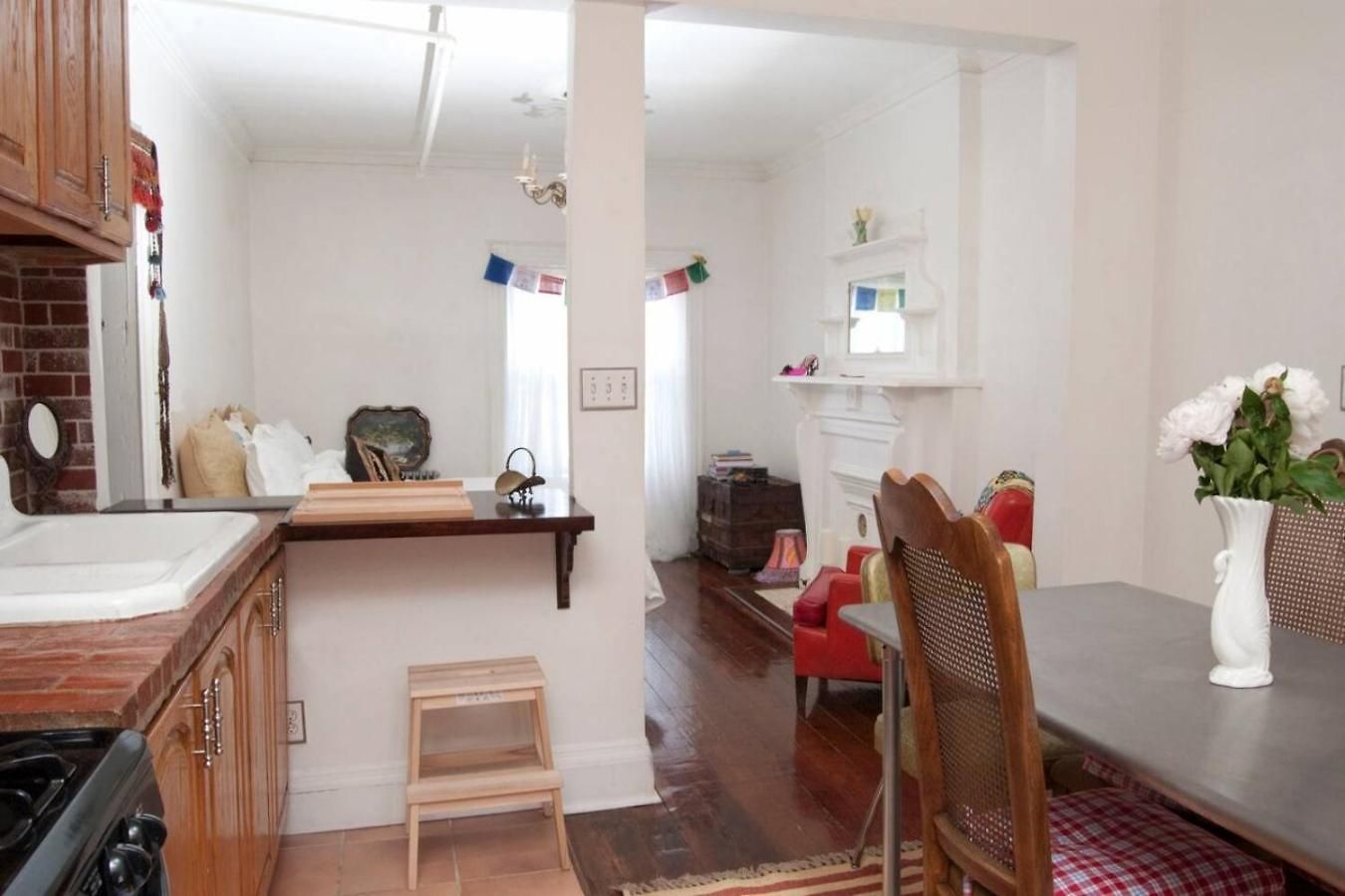 La Maison Des Sirenes 2, Bohemian, Eclectic Aparthotel 4*
