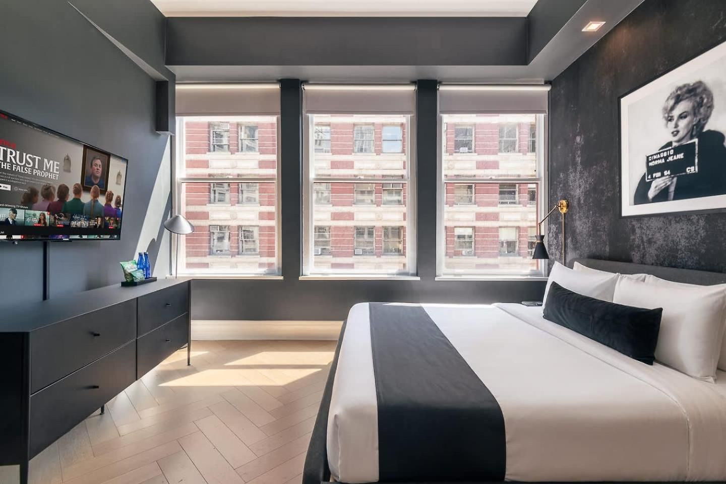 Two-bedroom By Madison Square Park Apartment *