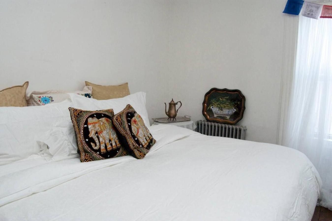 La Maison Des Sirenes 2, Bohemian, Eclectic New York