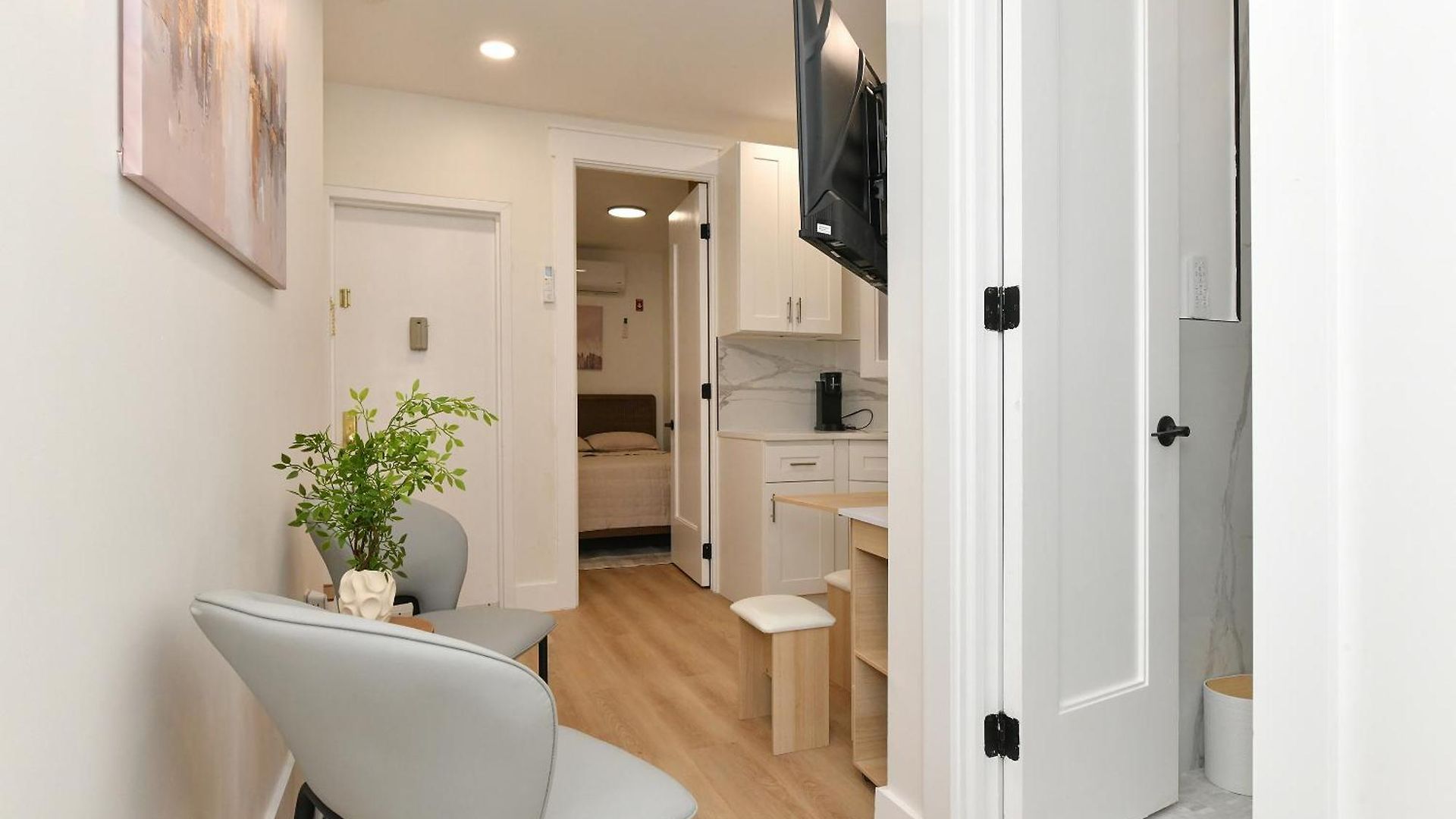 Authentic Nyc 2br Near Park *