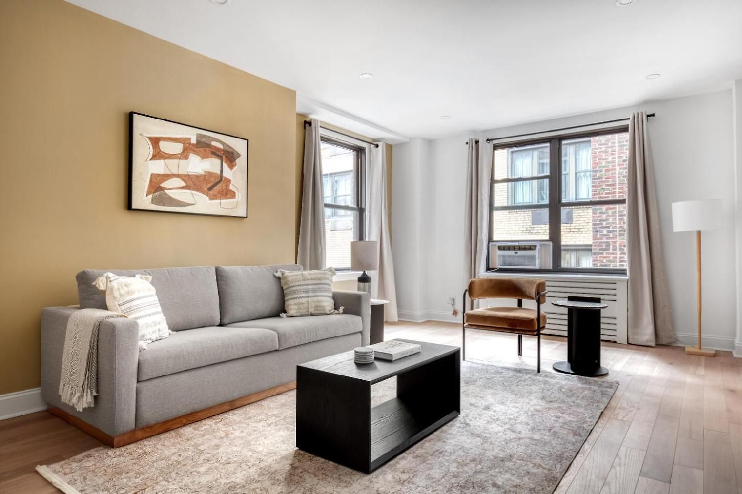 Apartment Midtown 2br W Doorman Wd Nr Grand Nyc-802 New York