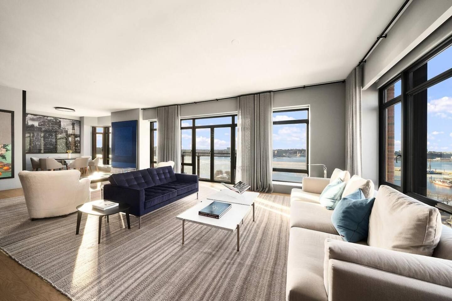 Cozy With Scenic View New York