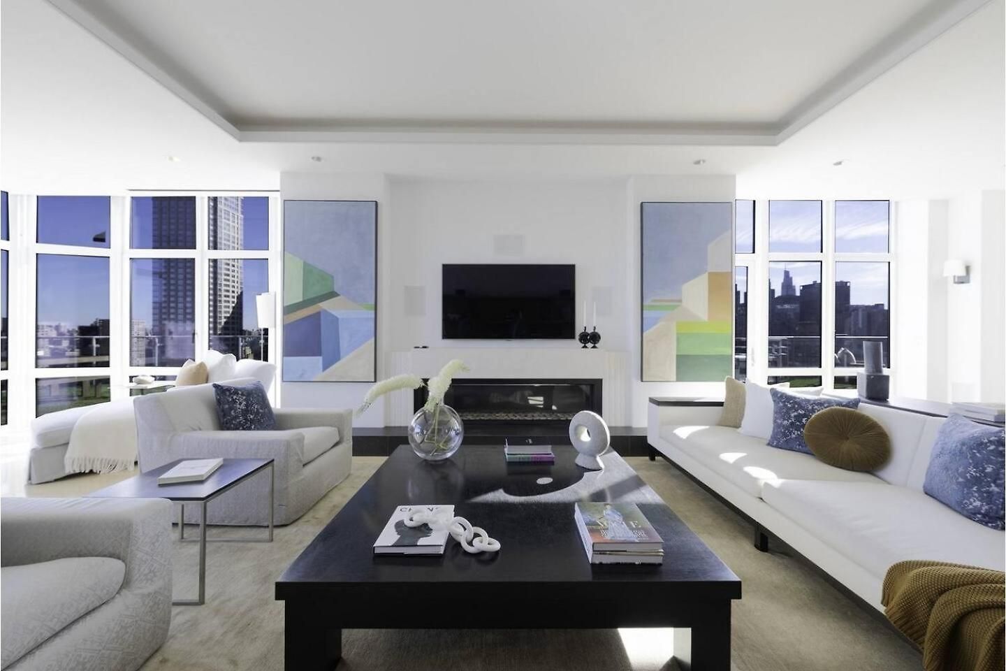 Luxury Penthouse With Panoramic Hudson River Views *