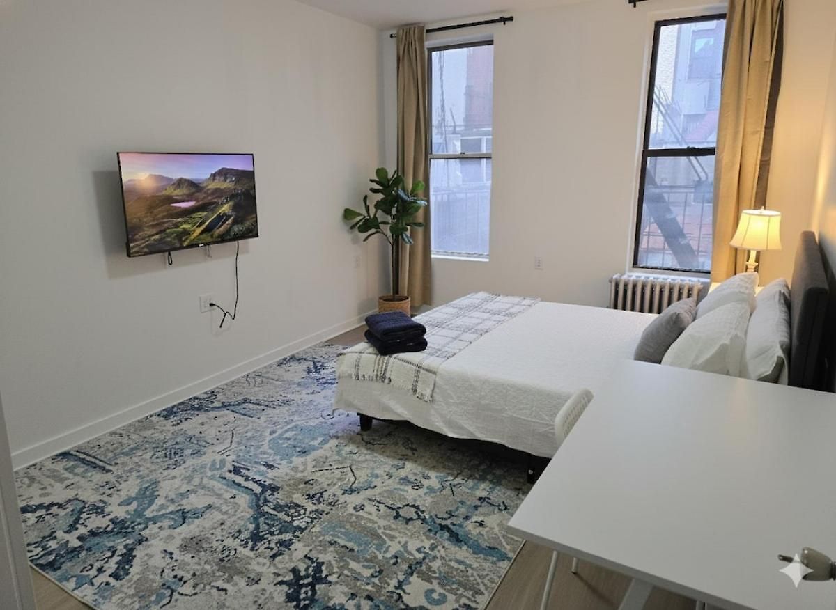 2 Bedroom With Kitchen